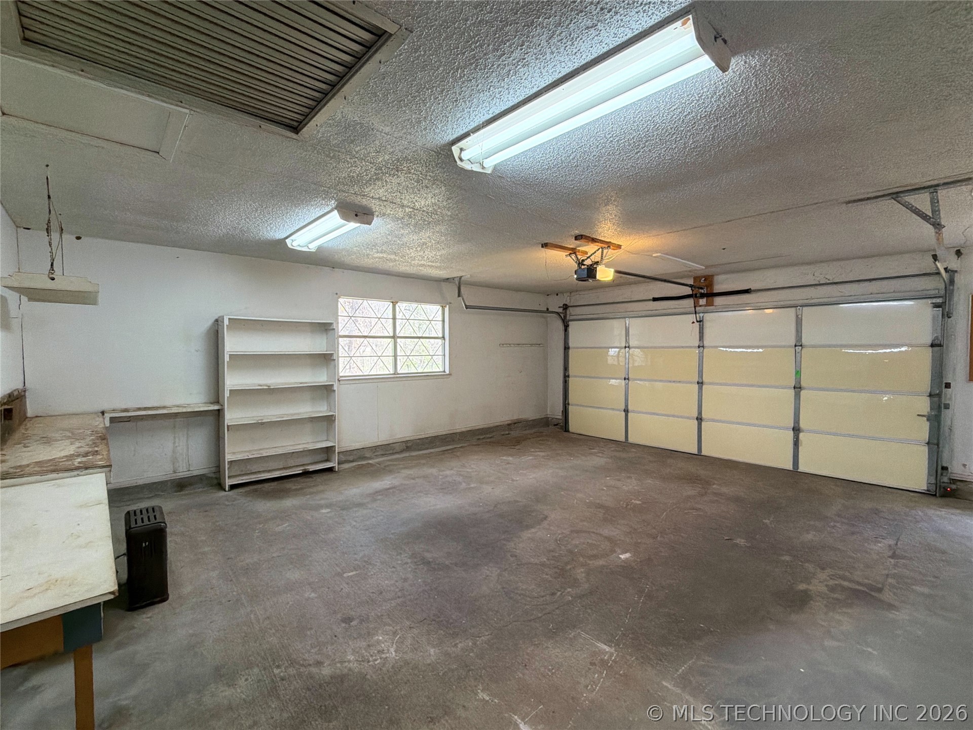 6311 E 81 Street N Property Photo 9