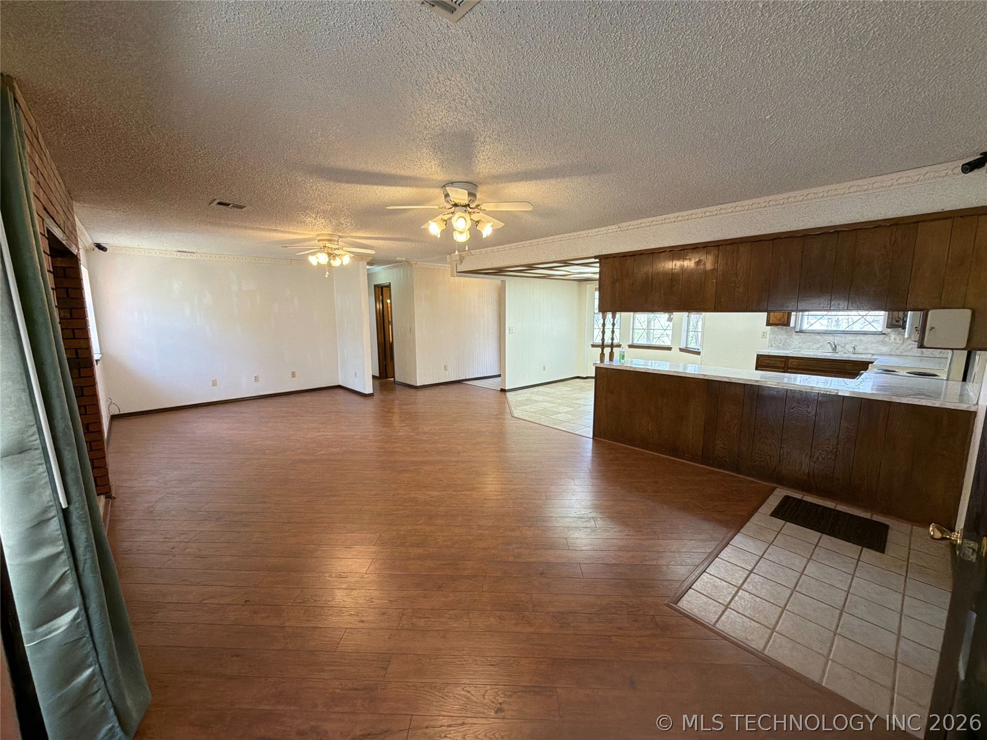 6311 E 81 Street N Property Photo 13