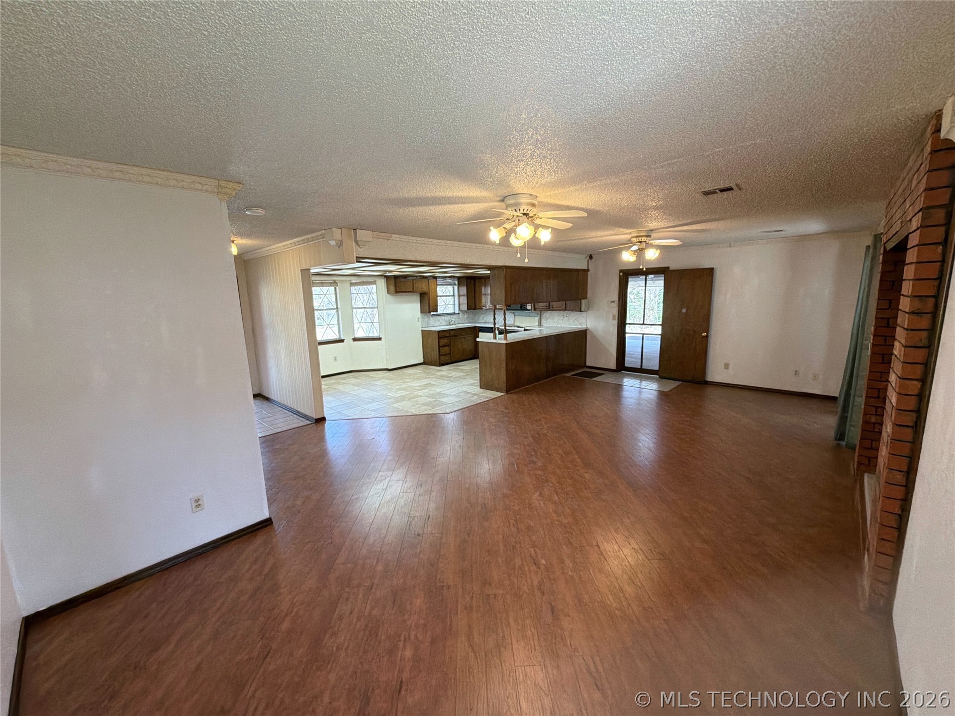 6311 E 81 Street N Property Photo 14