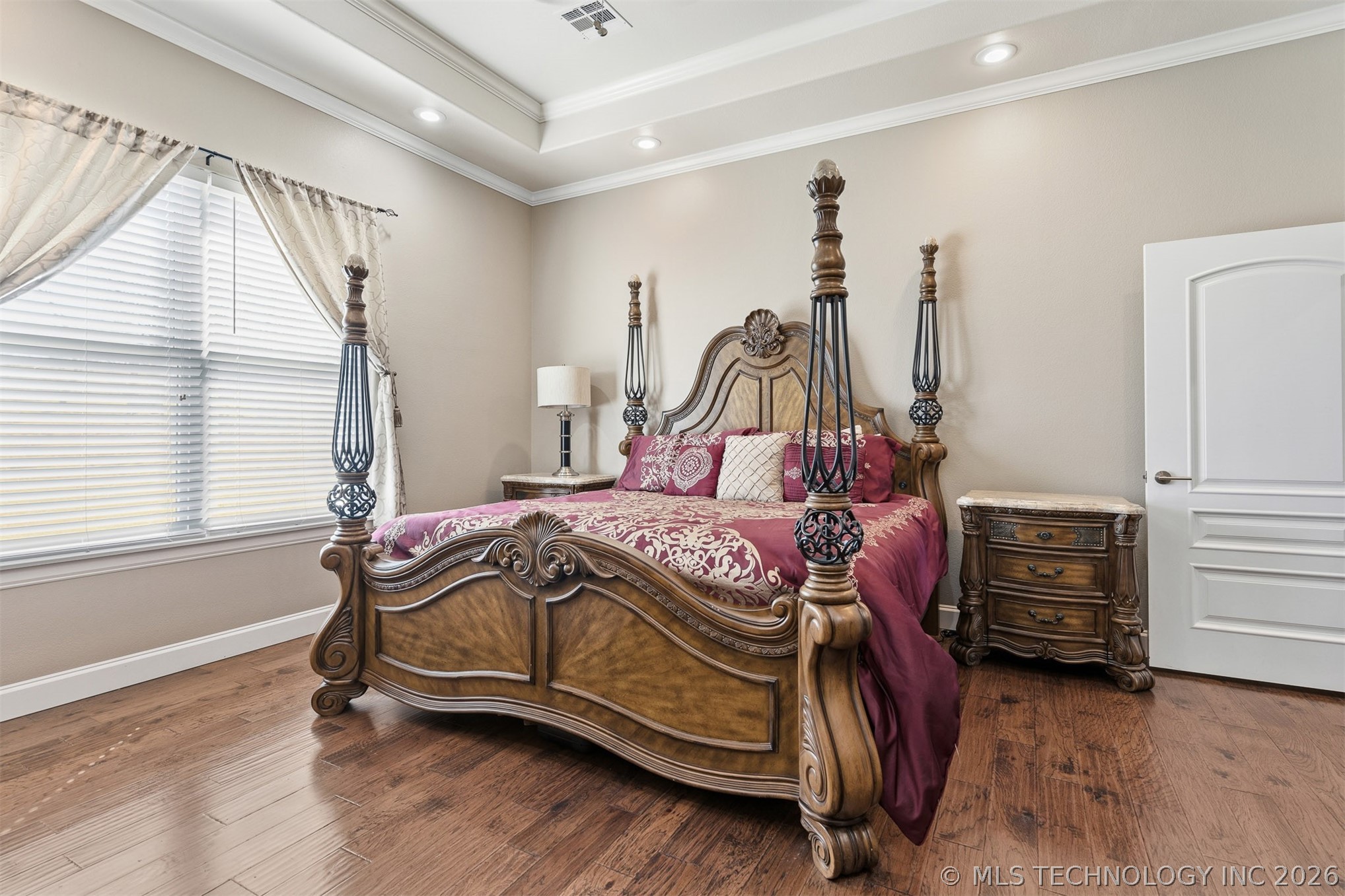 1451 Gateway Road Property Photo 20