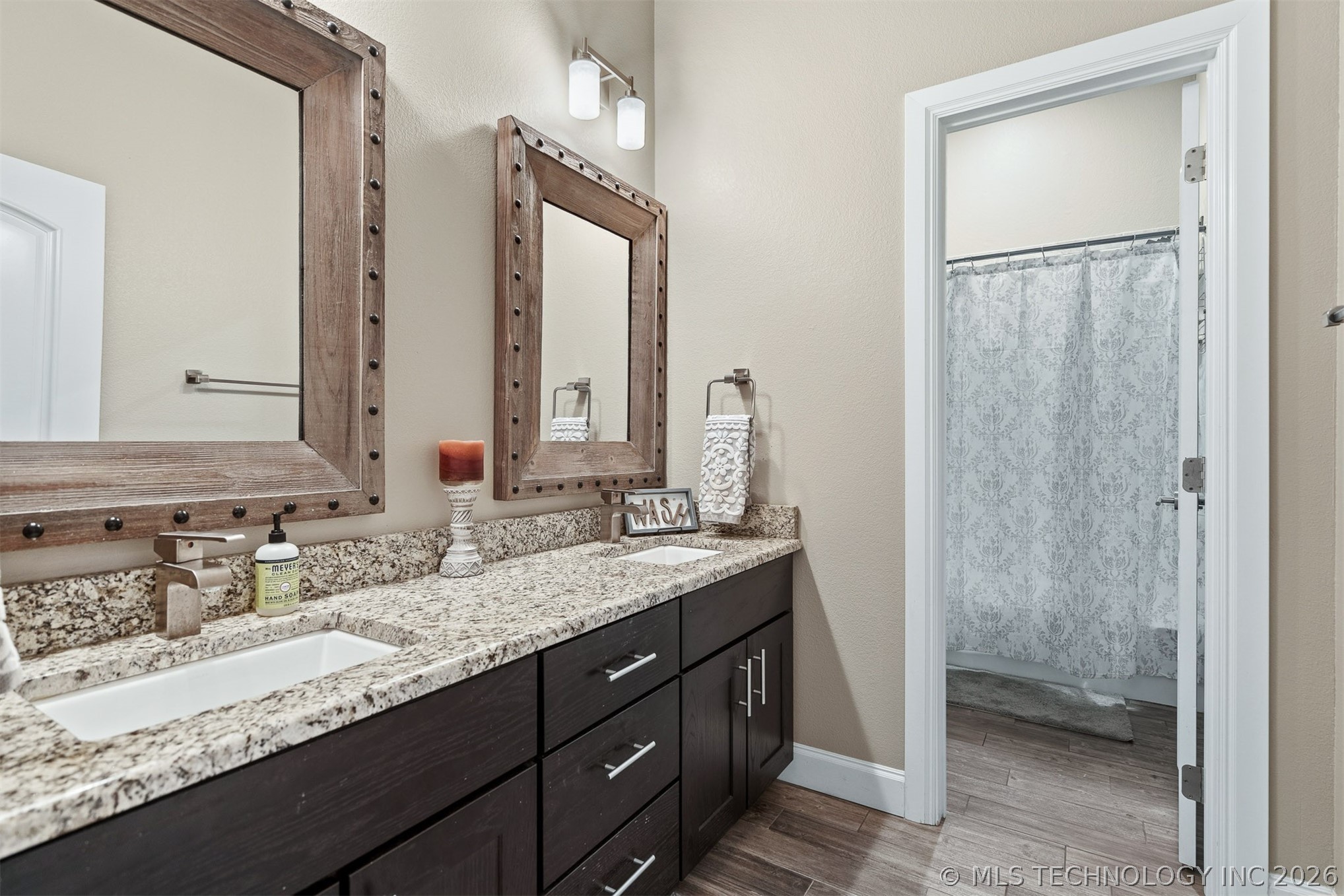 1451 Gateway Road Property Photo 33