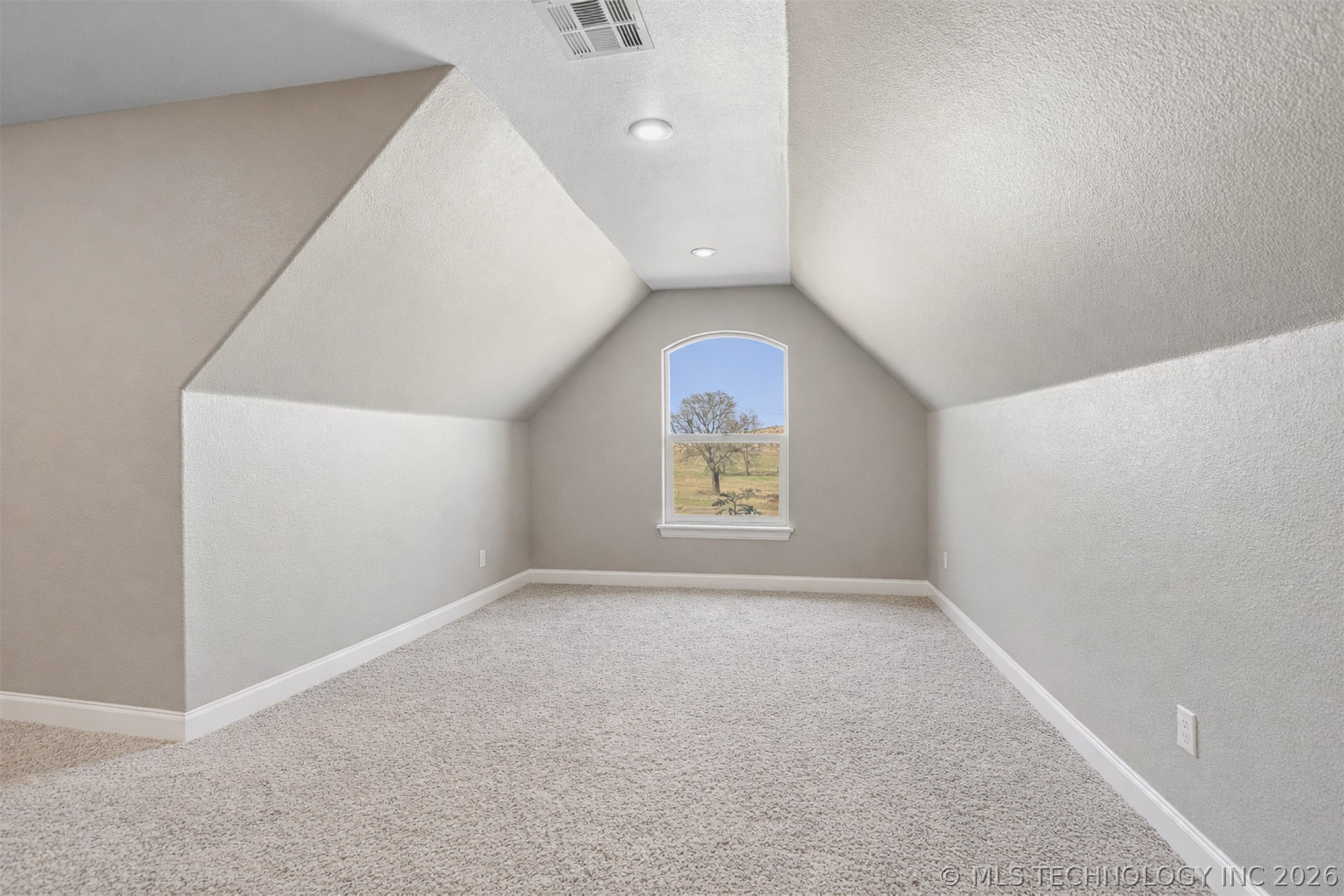 1451 Gateway Road Property Photo 39