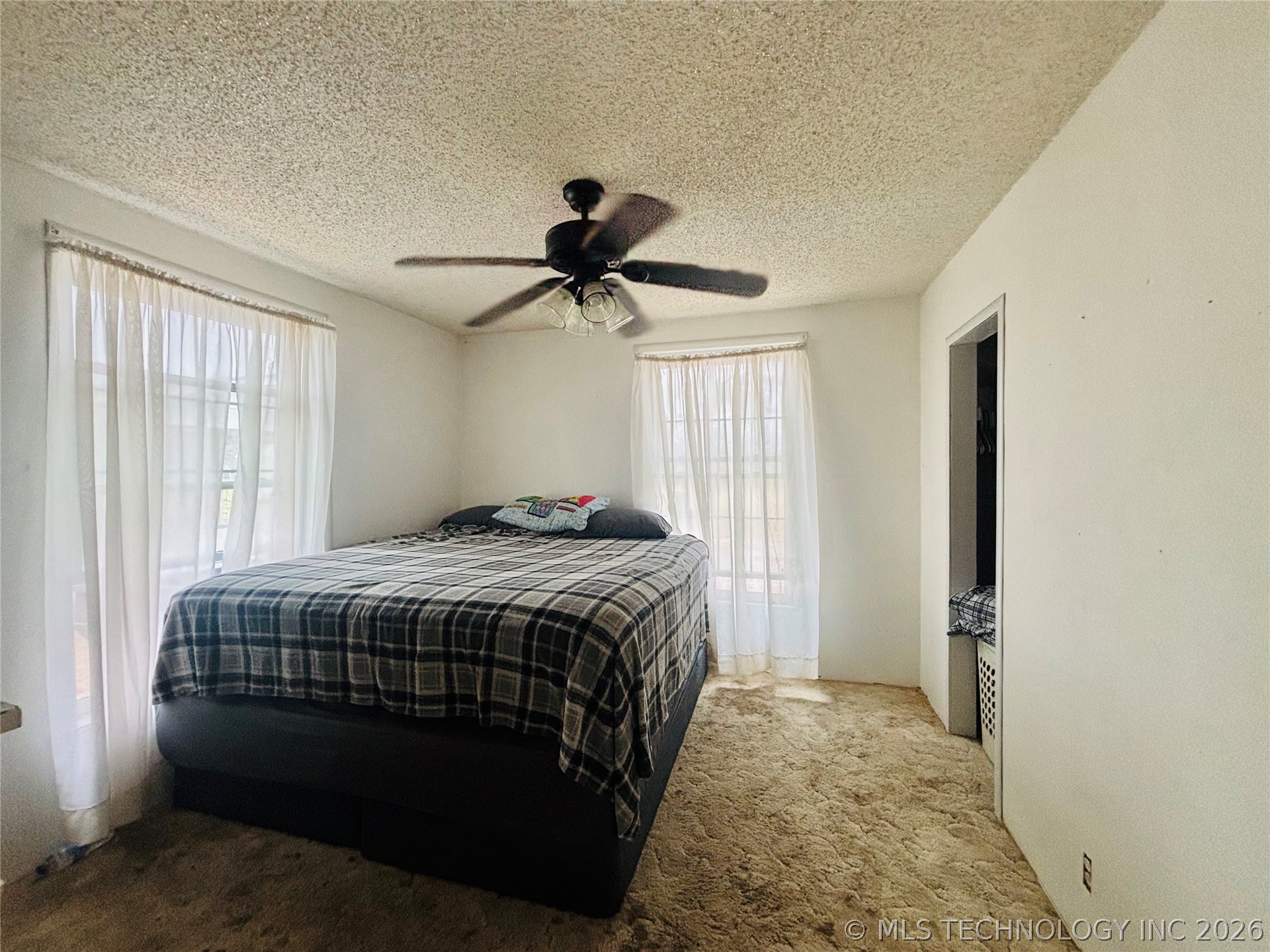 918 Harvey Road Property Photo 8