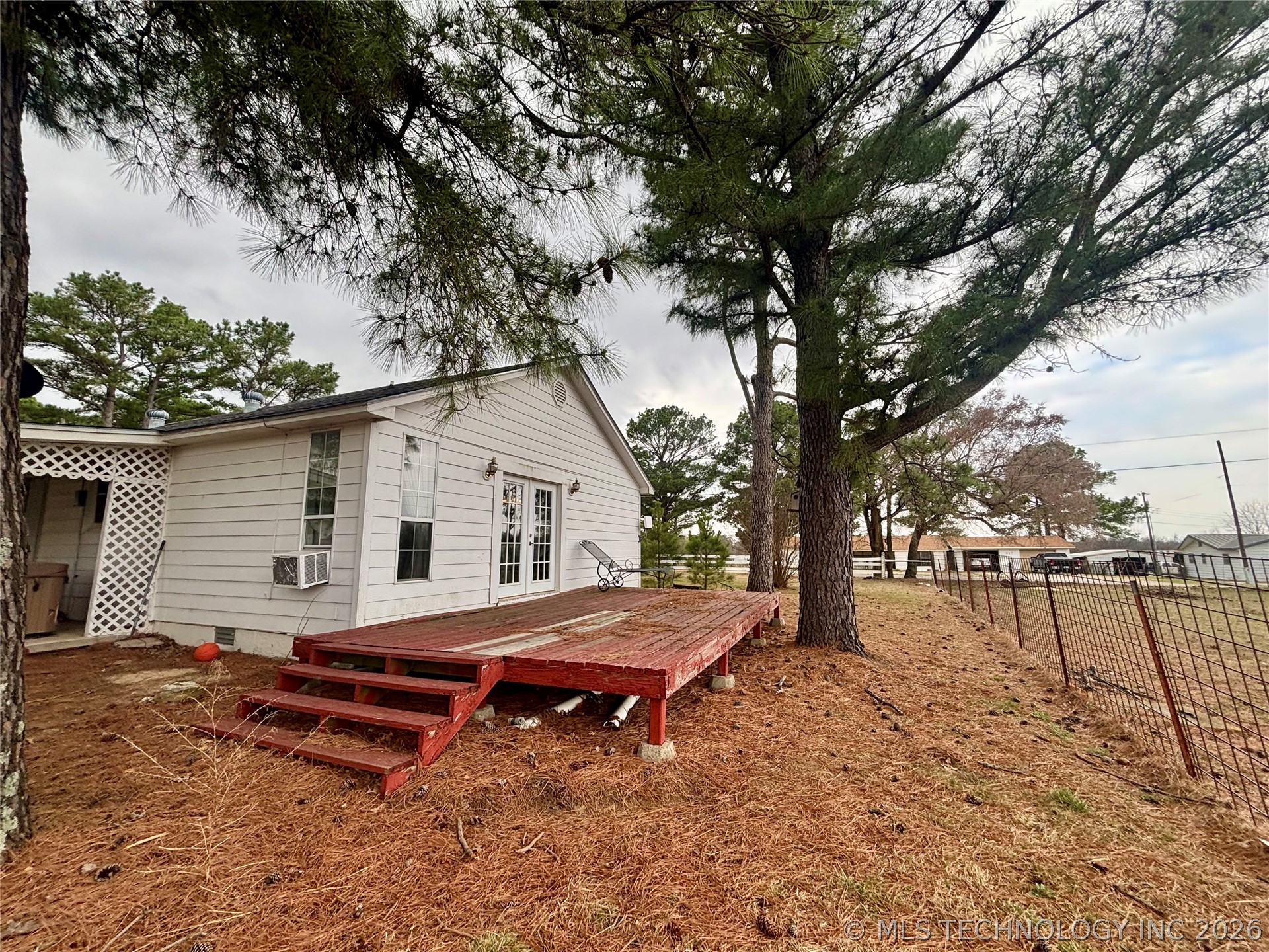 918 Harvey Road Property Photo 14