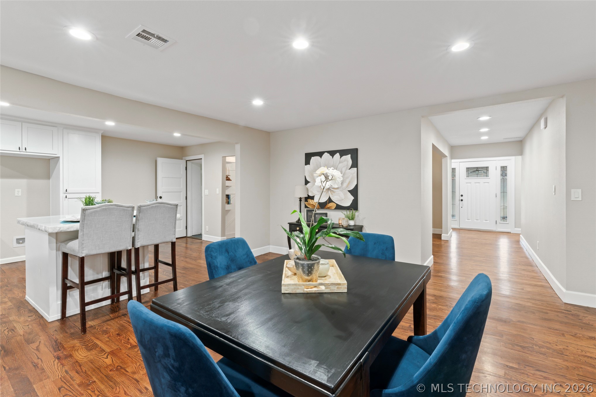 2448 E 56th Place Property Photo 10