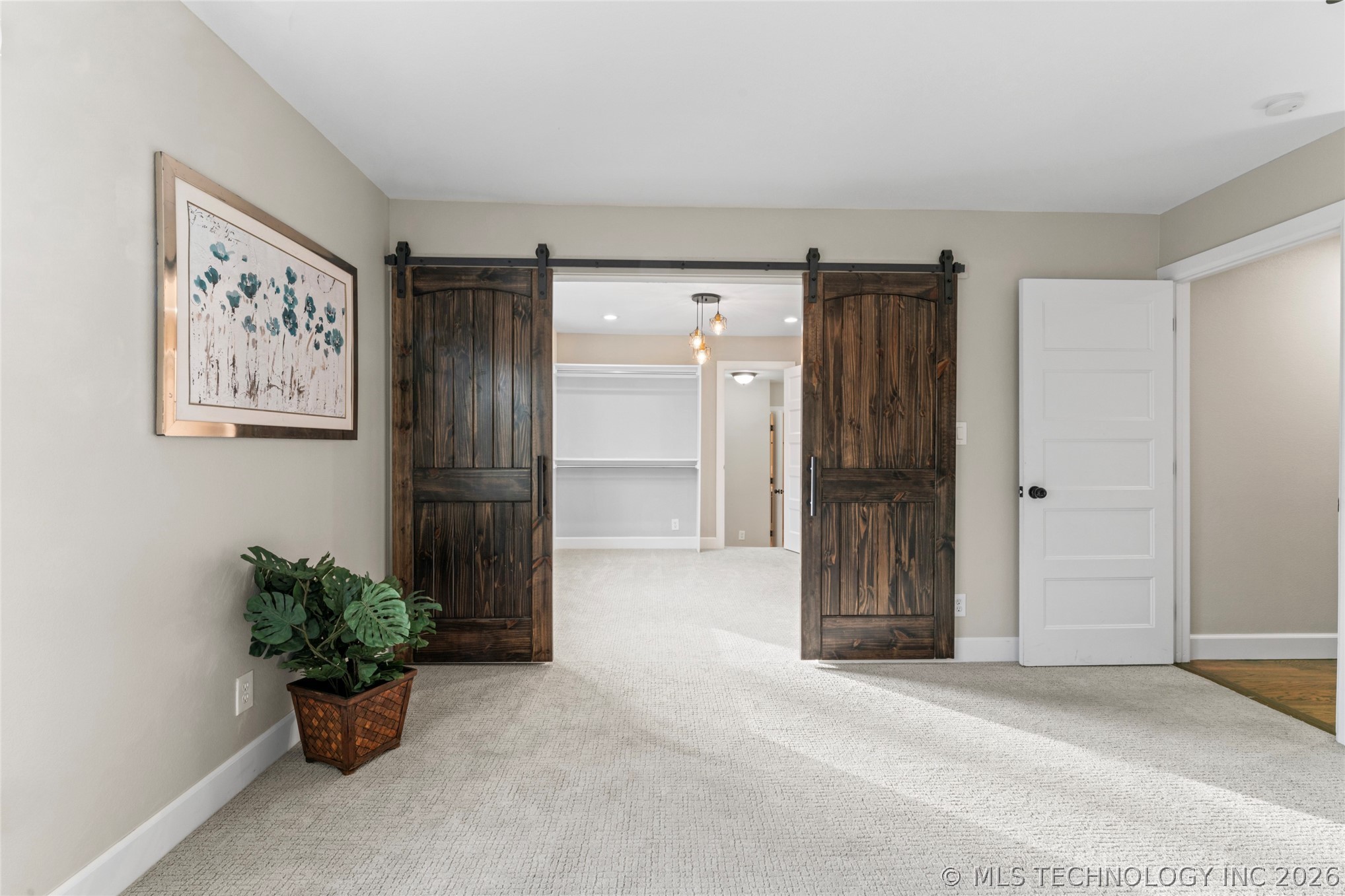 2448 E 56th Place Property Photo 19