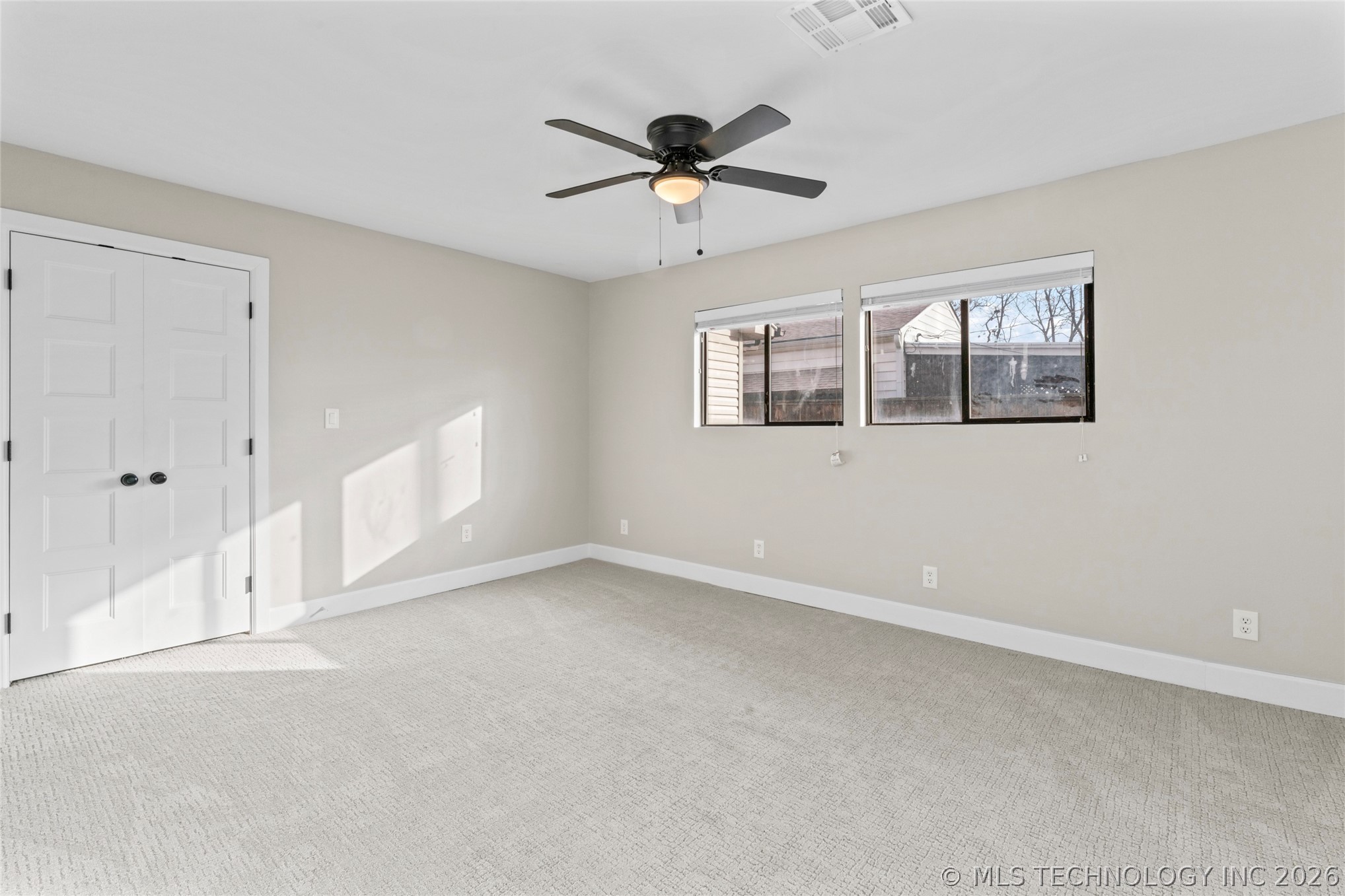 2448 E 56th Place Property Photo 28