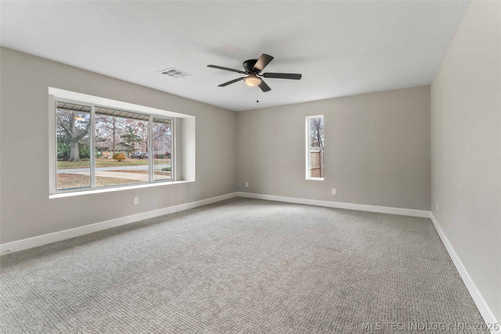 2448 E 56th Place Property Photo 33