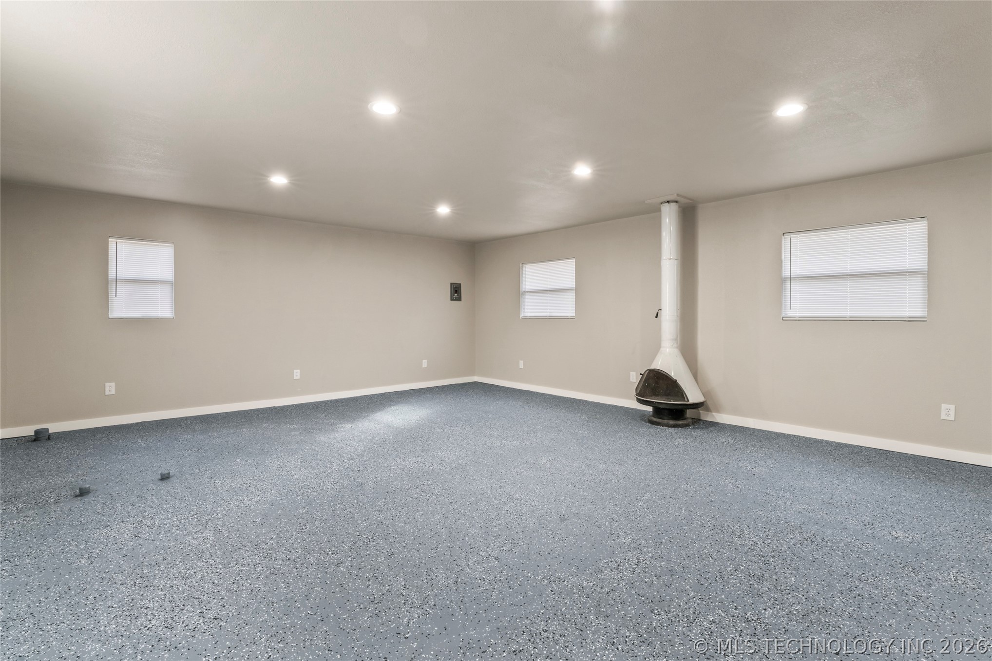 2448 E 56th Place Property Photo 48