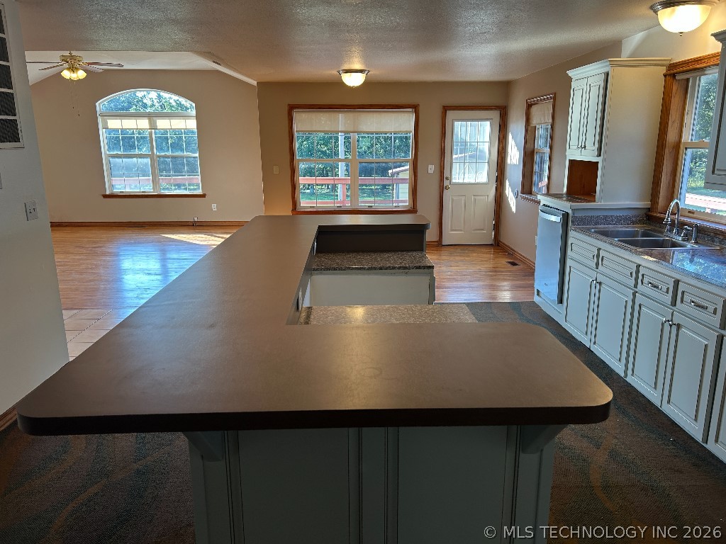 30245 S 210th Road Property Photo 10