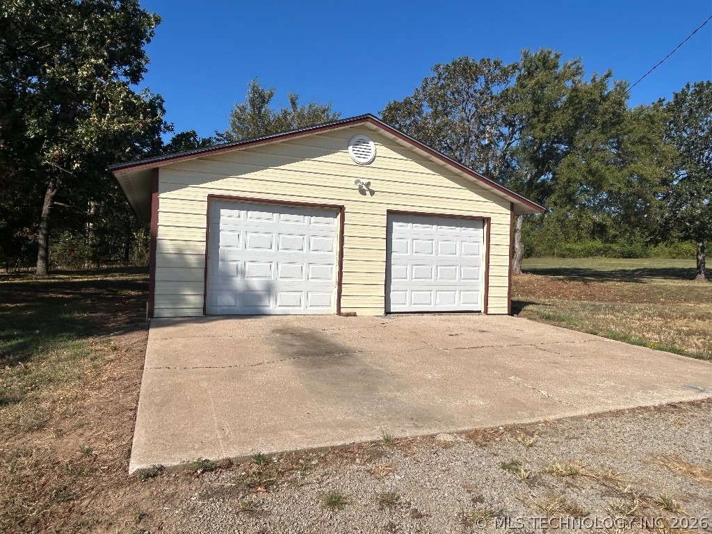 30245 S 210th Road Property Photo 20