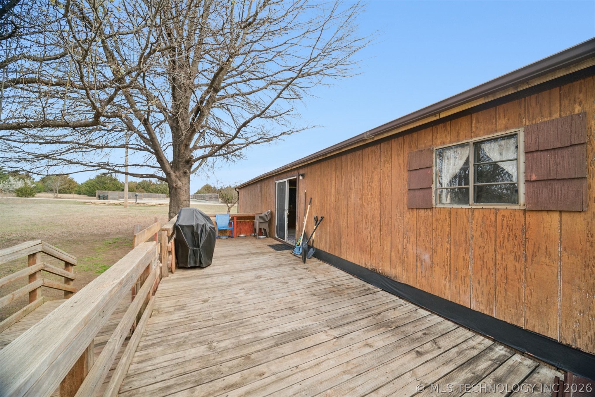 358126 E 5400 Road Property Photo 18
