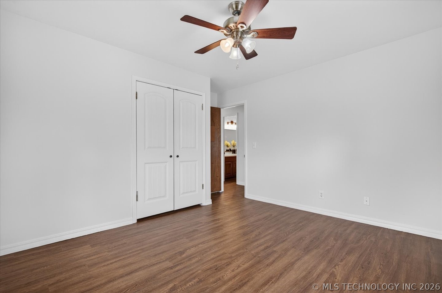 837 Winding Way Property Photo 27