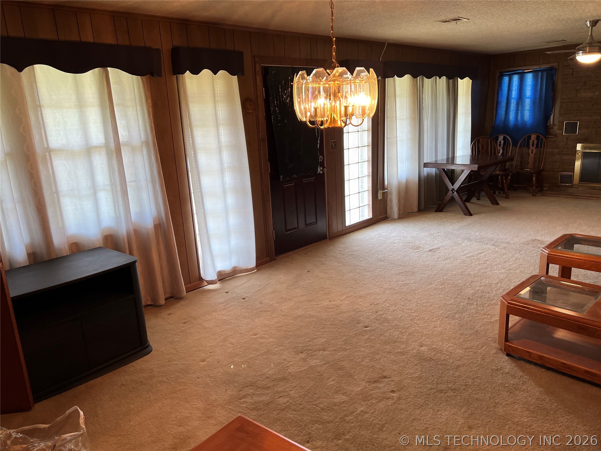 551 S Memorial Drive Property Photo 35