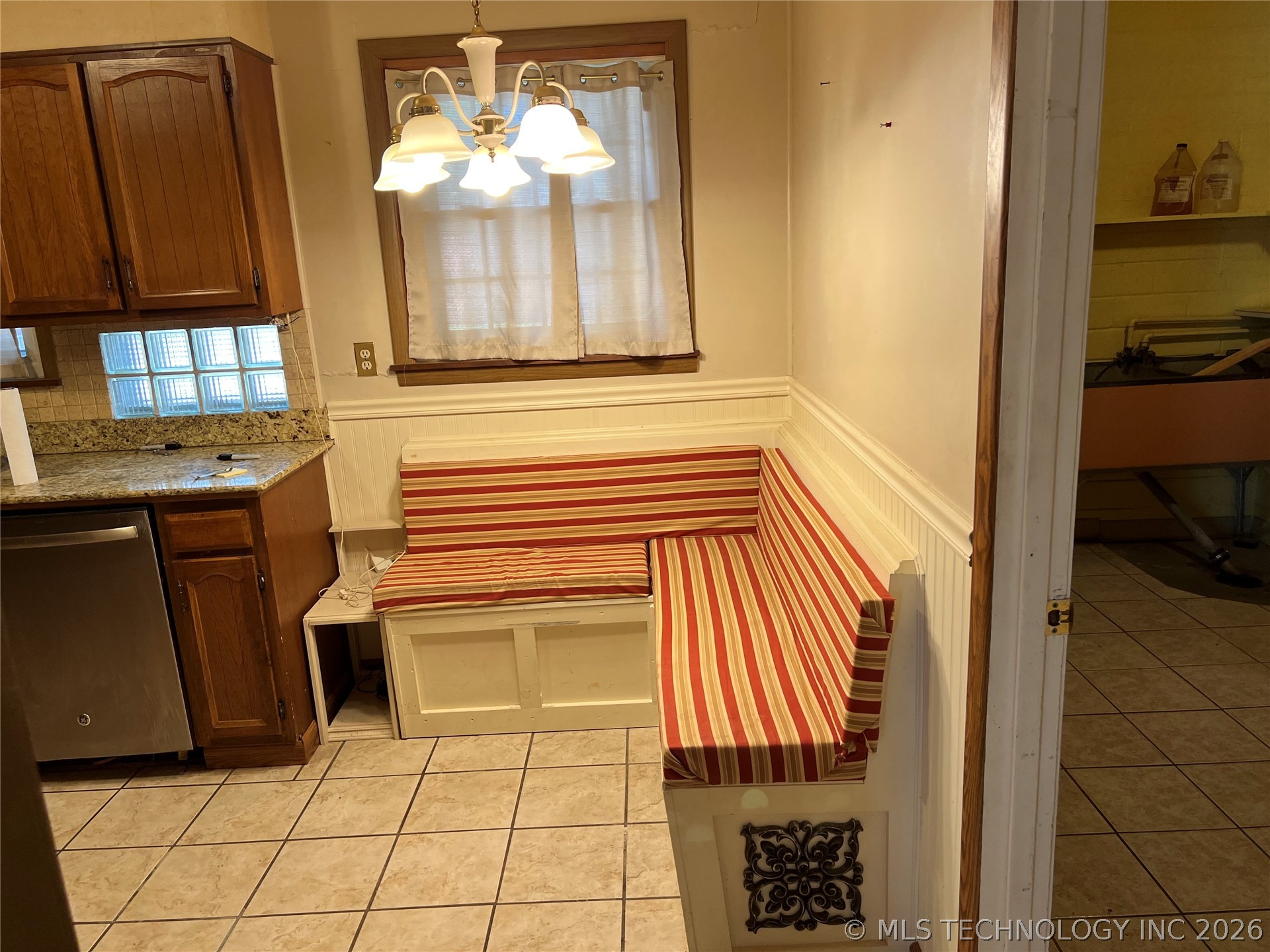 551 S Memorial Drive Property Photo 44