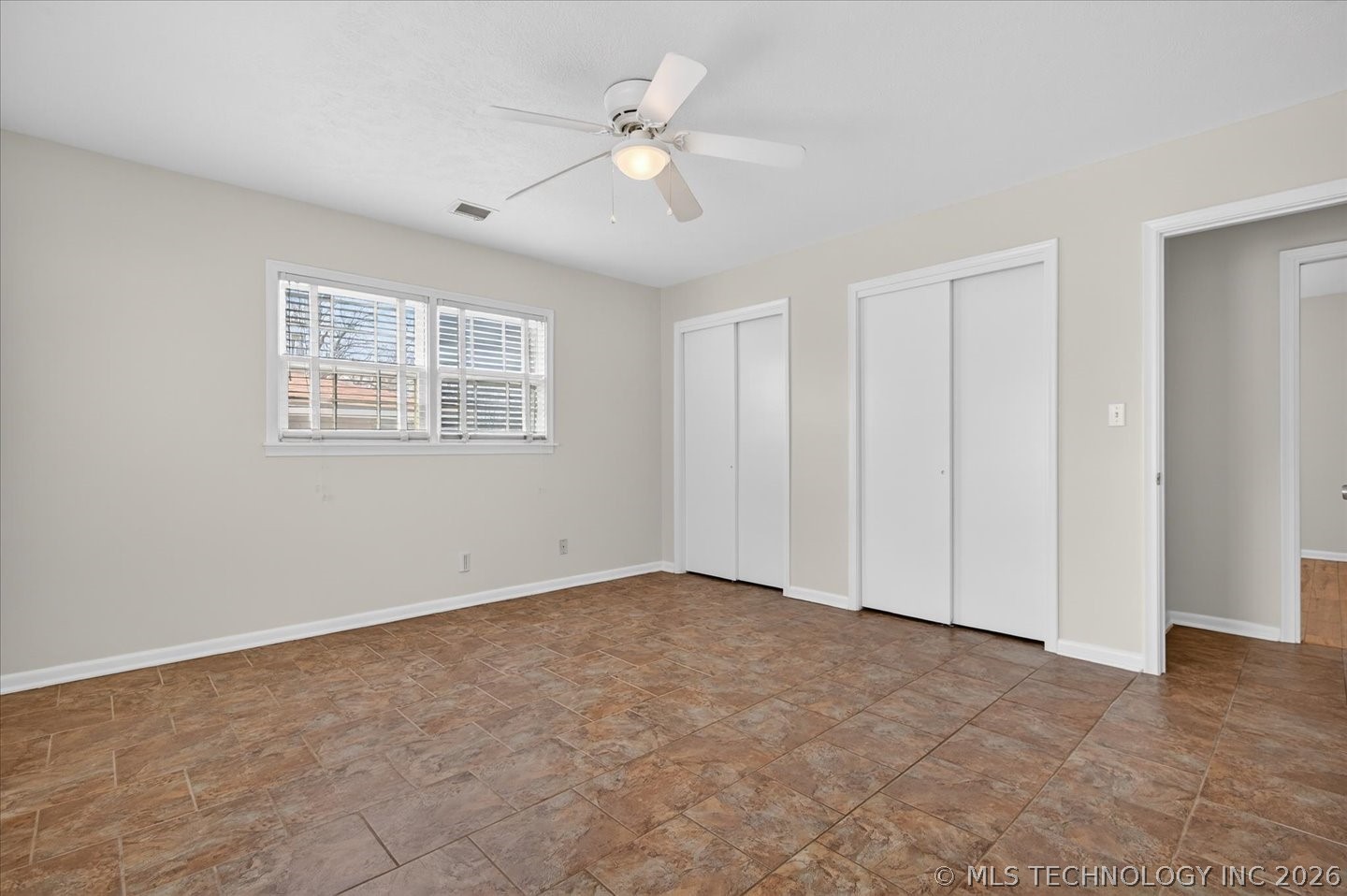 701 Winding Way Property Photo 18