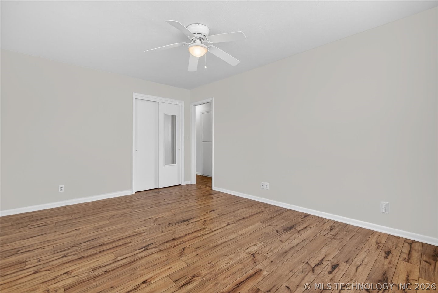 701 Winding Way Property Photo 22