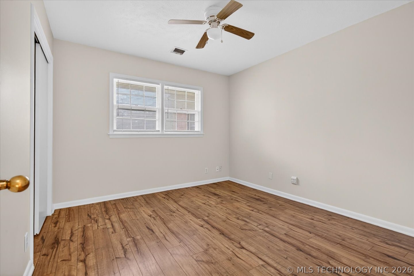 701 Winding Way Property Photo 24