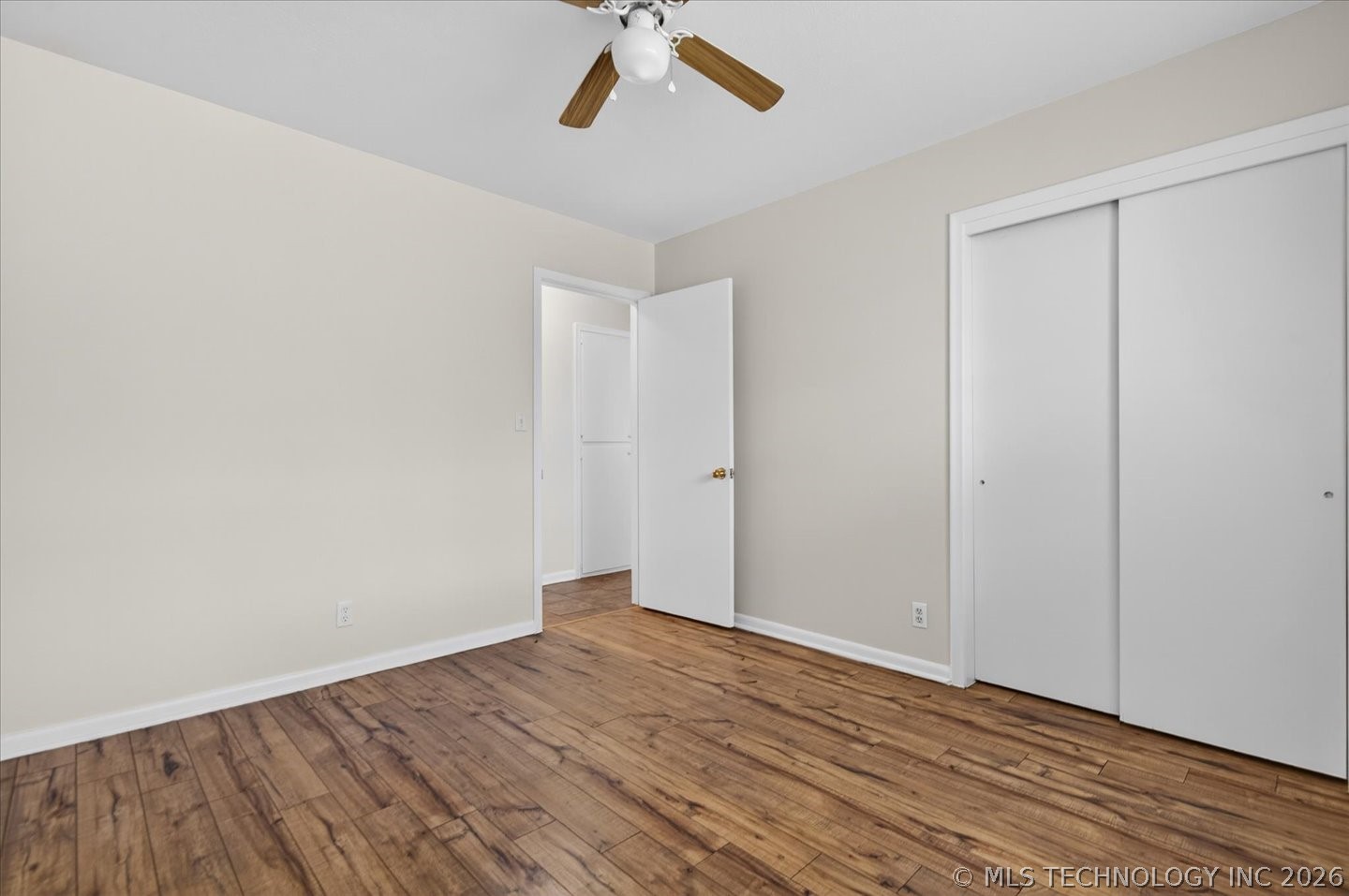 701 Winding Way Property Photo 25