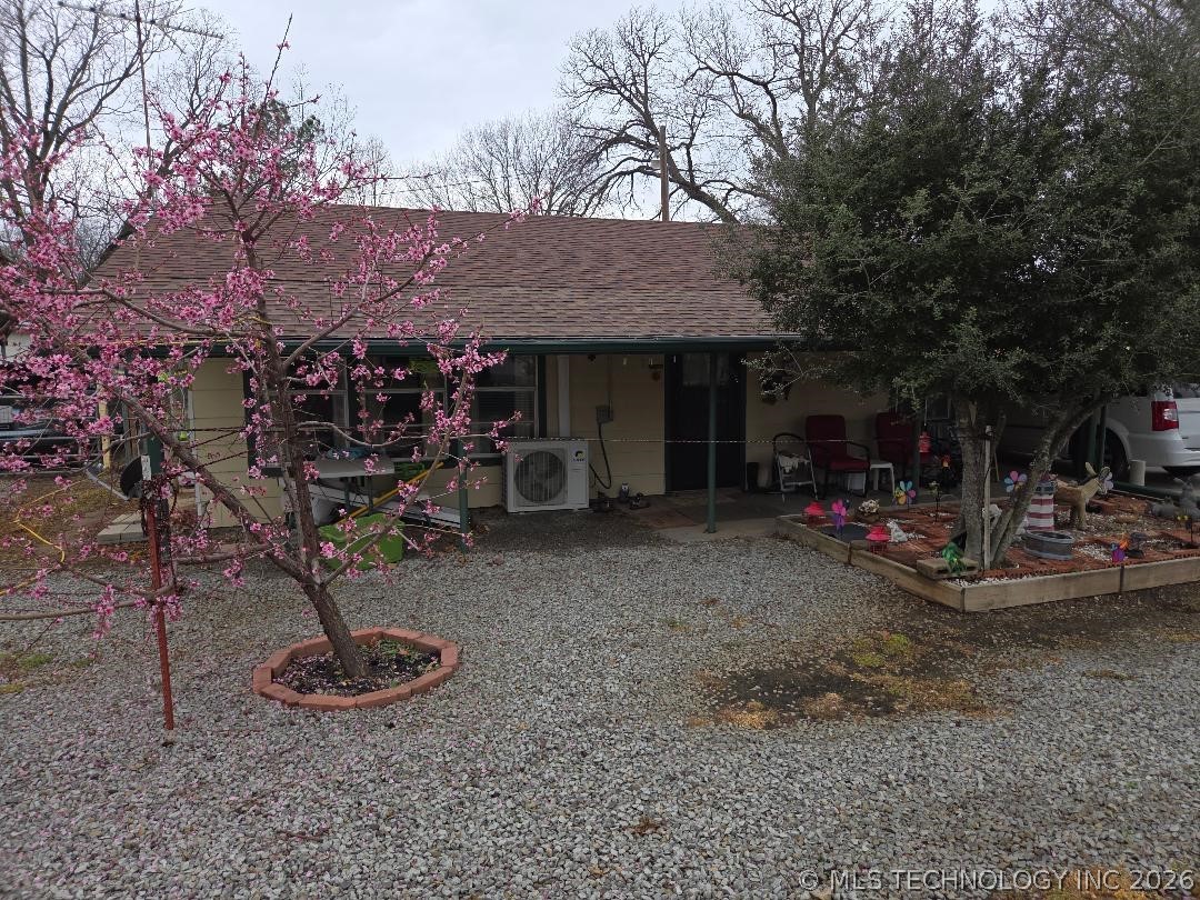 120290 S 4182 Property Photo 1