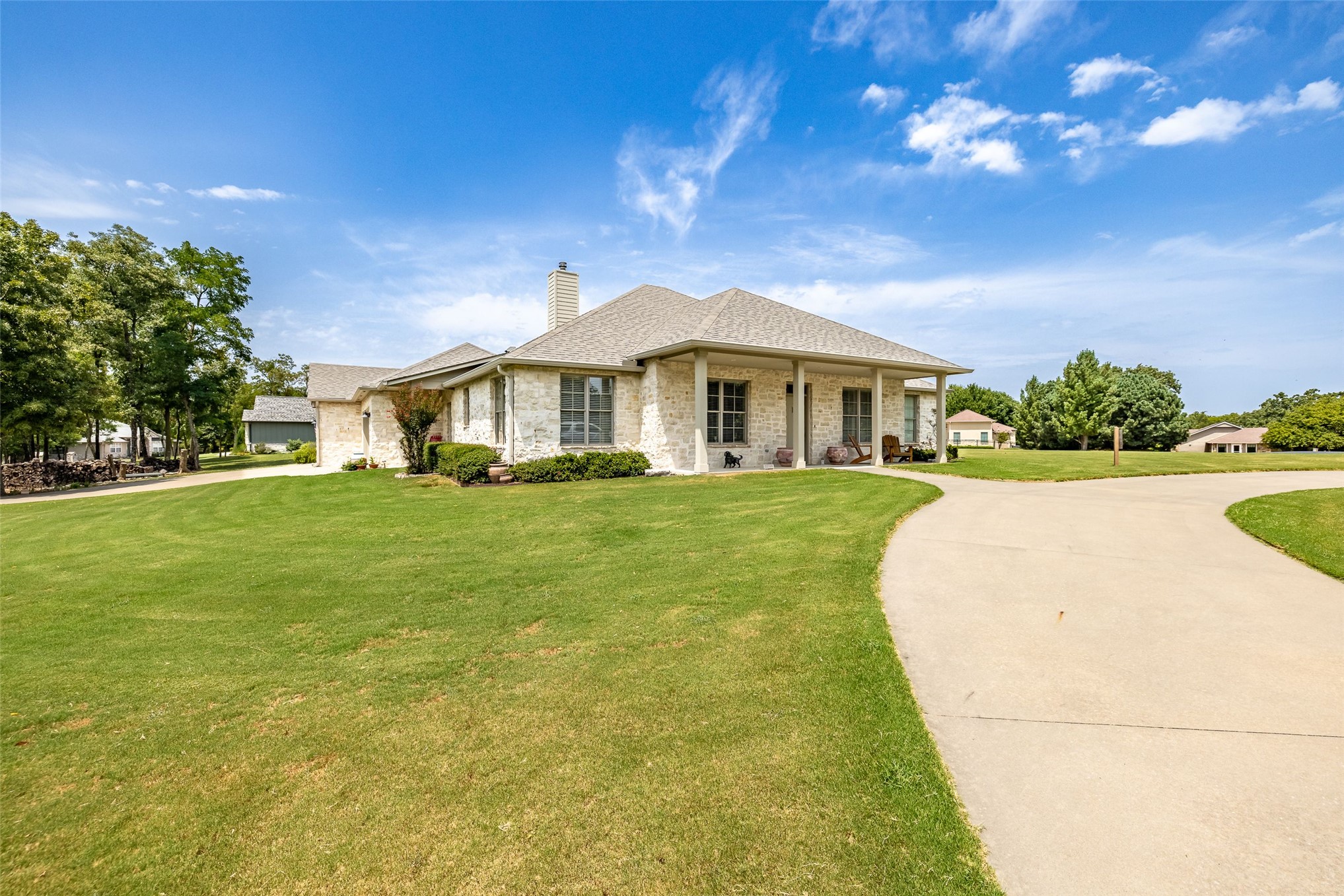 33389 S Coves Drive Property Photo 8