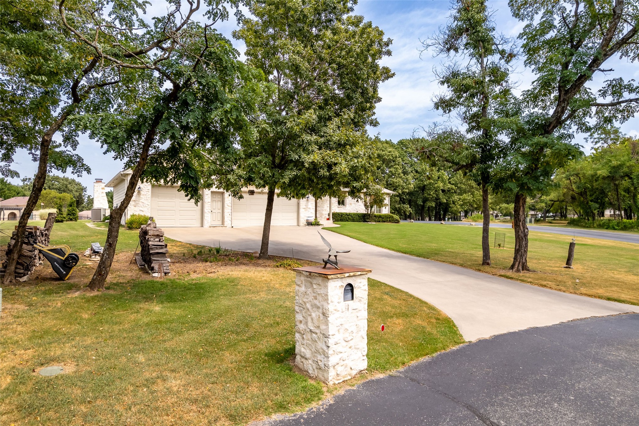 33389 S Coves Drive Property Photo 18
