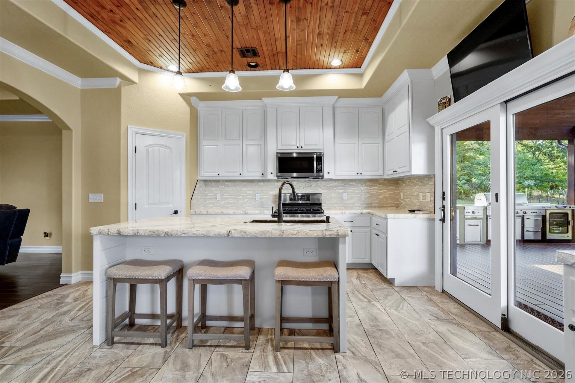 20944 E 440 Road Property Photo 7