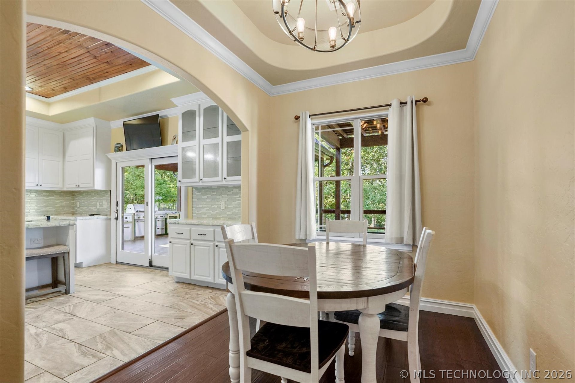 20944 E 440 Road Property Photo 11