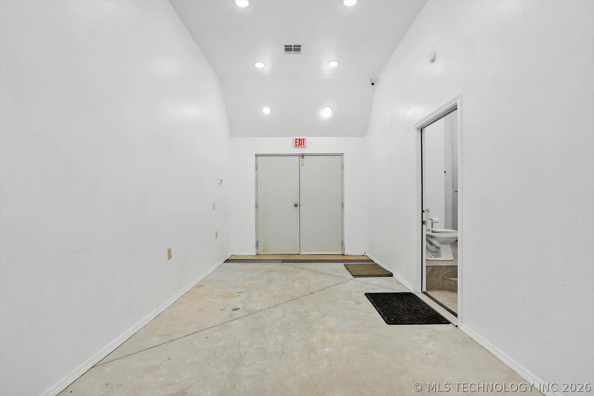 20944 E 440 Road Property Photo 35