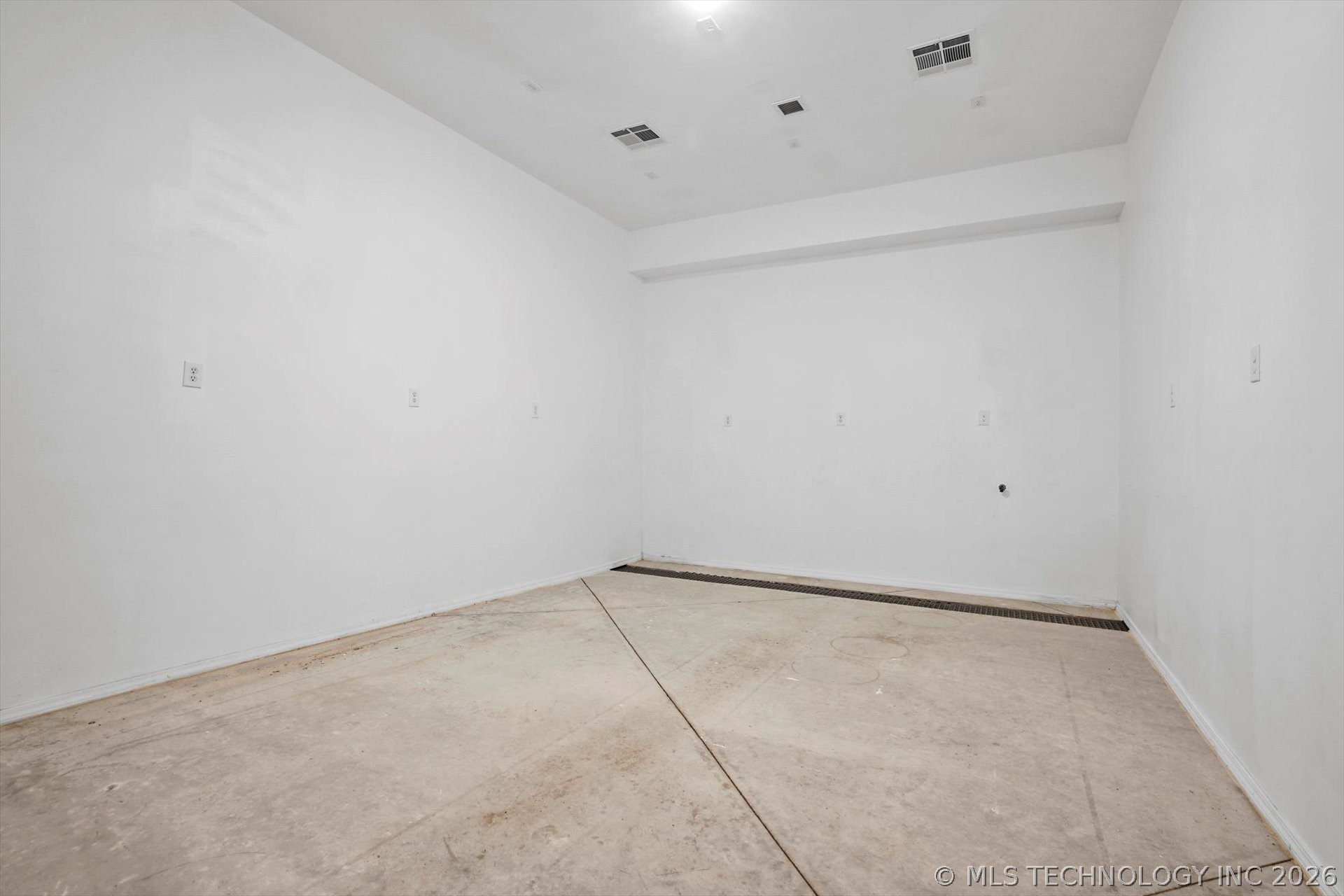 20944 E 440 Road Property Photo 40