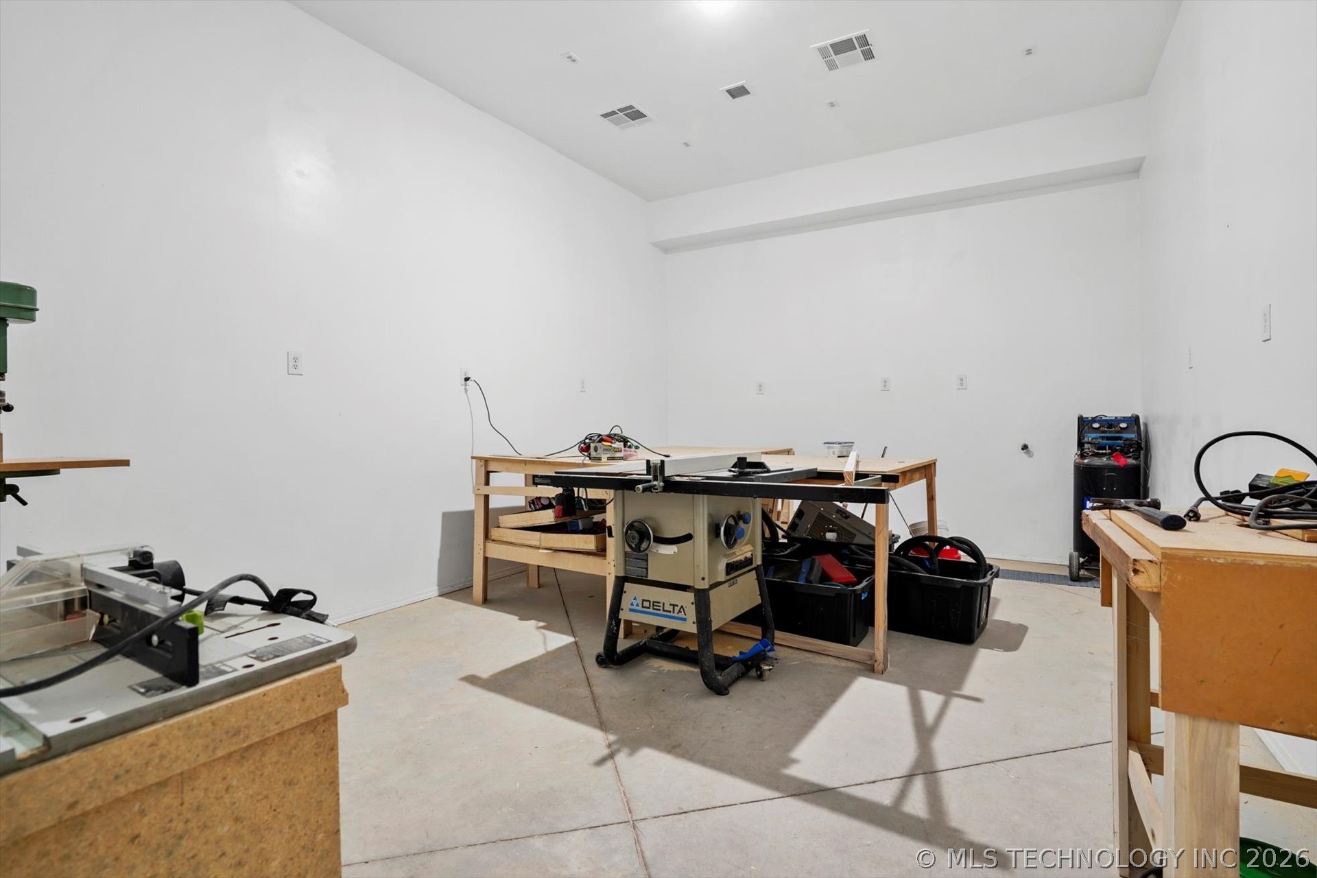 20944 E 440 Road Property Photo 42
