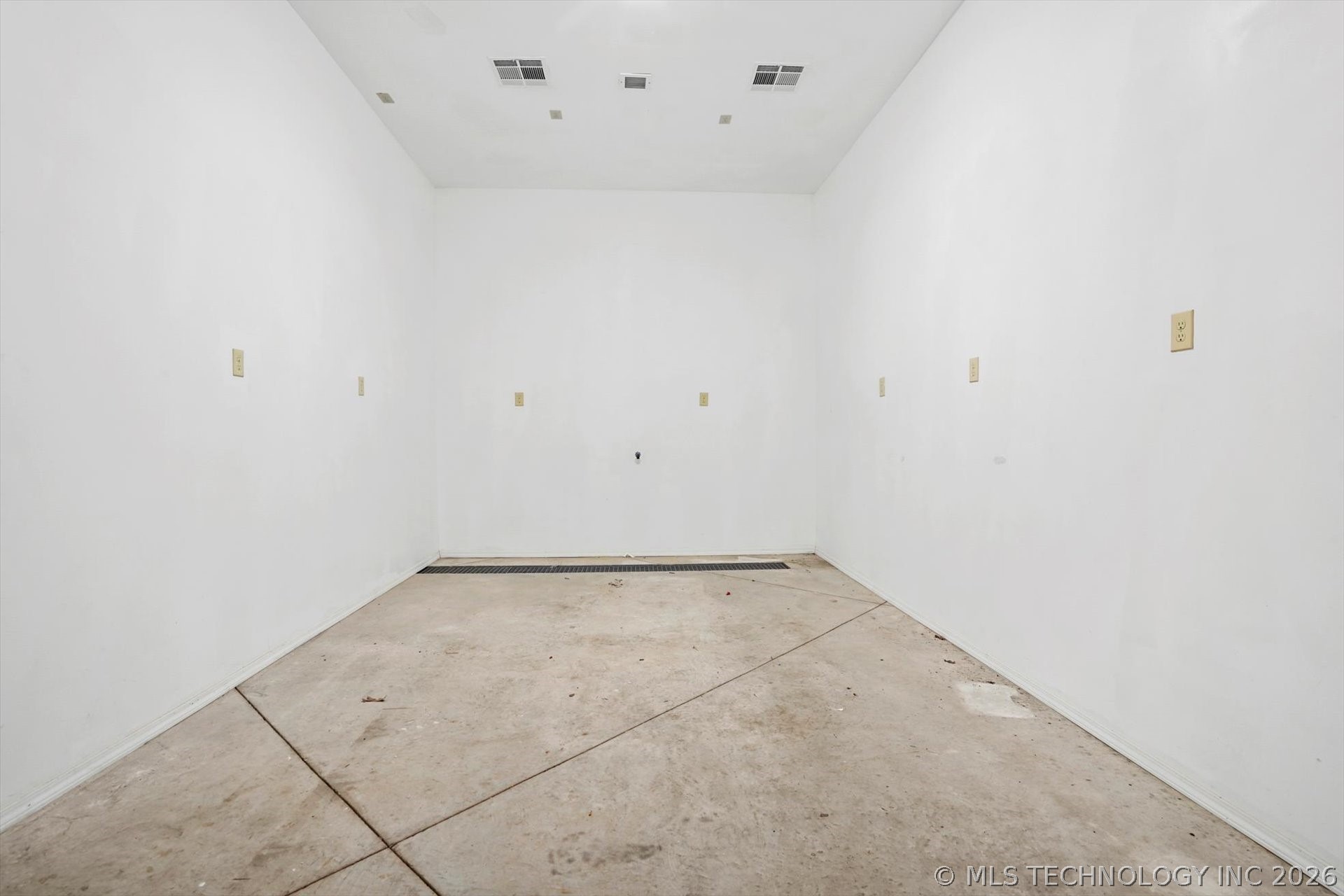 20944 E 440 Road Property Photo 43
