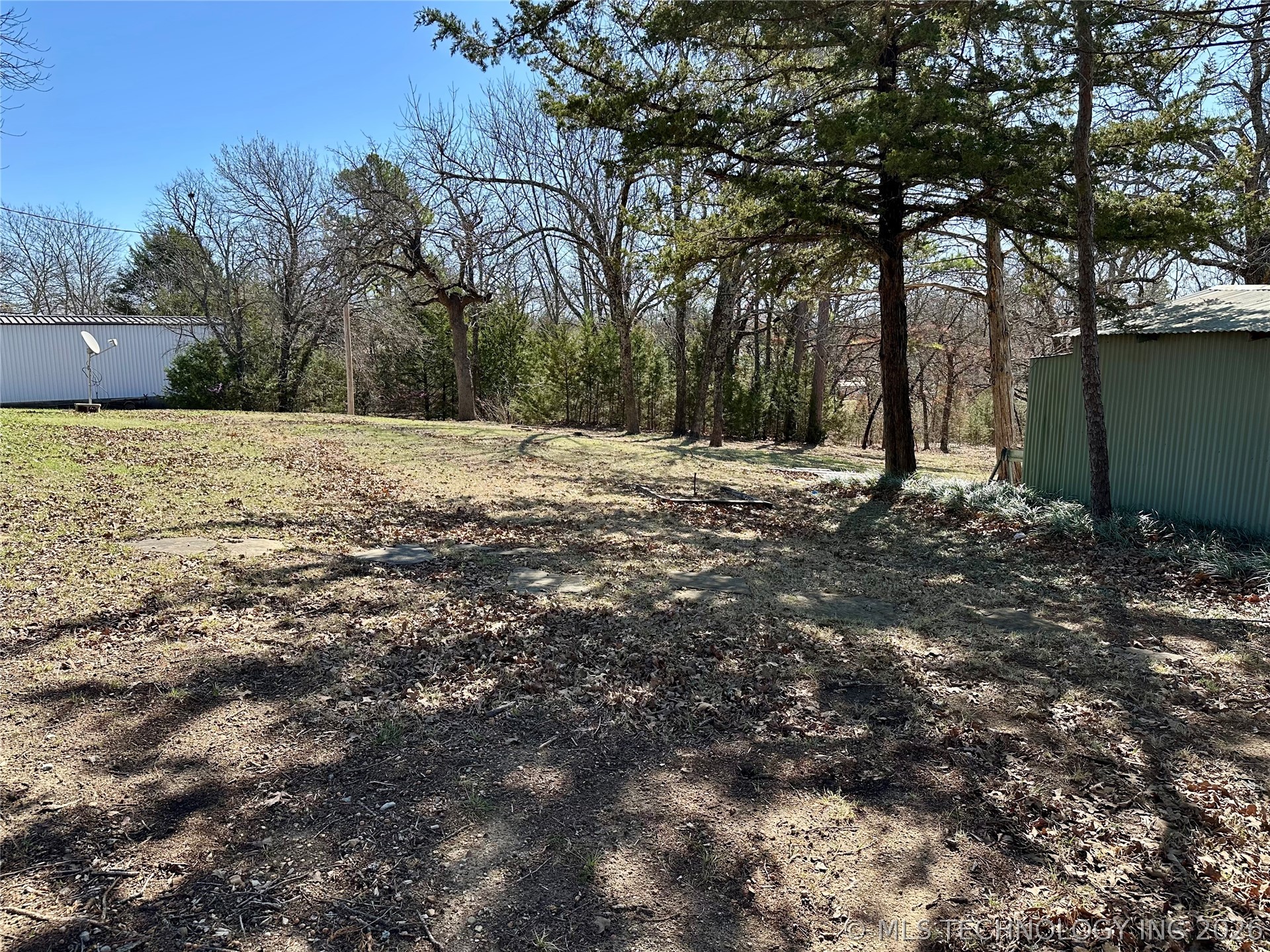 2445 La Vista Road Property Photo 14