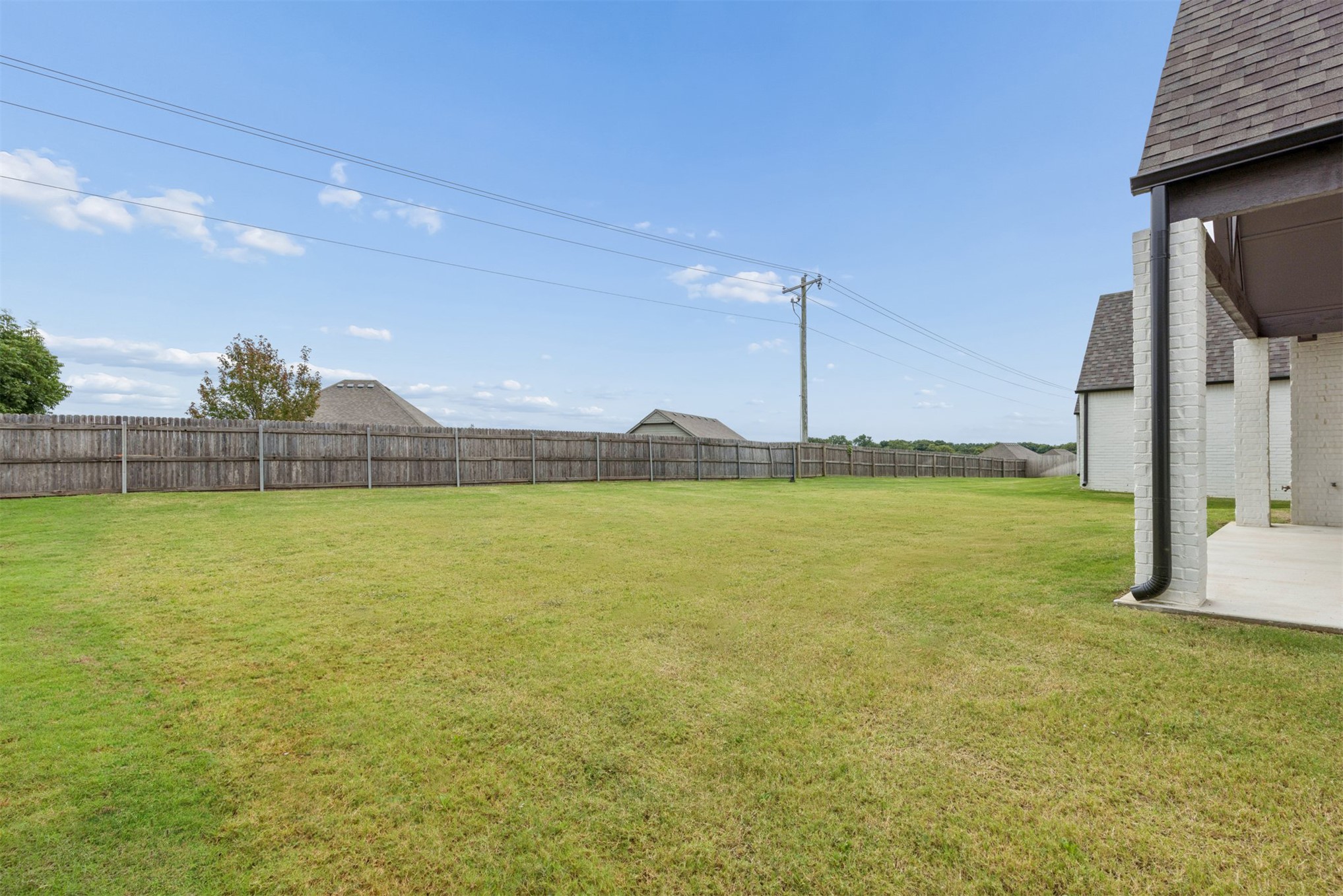 6705 S Fir Avenue Property Photo 42