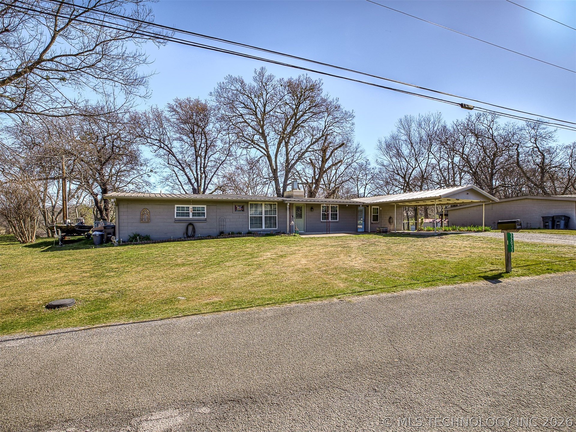 32033 E 695 Way Property Photo 7