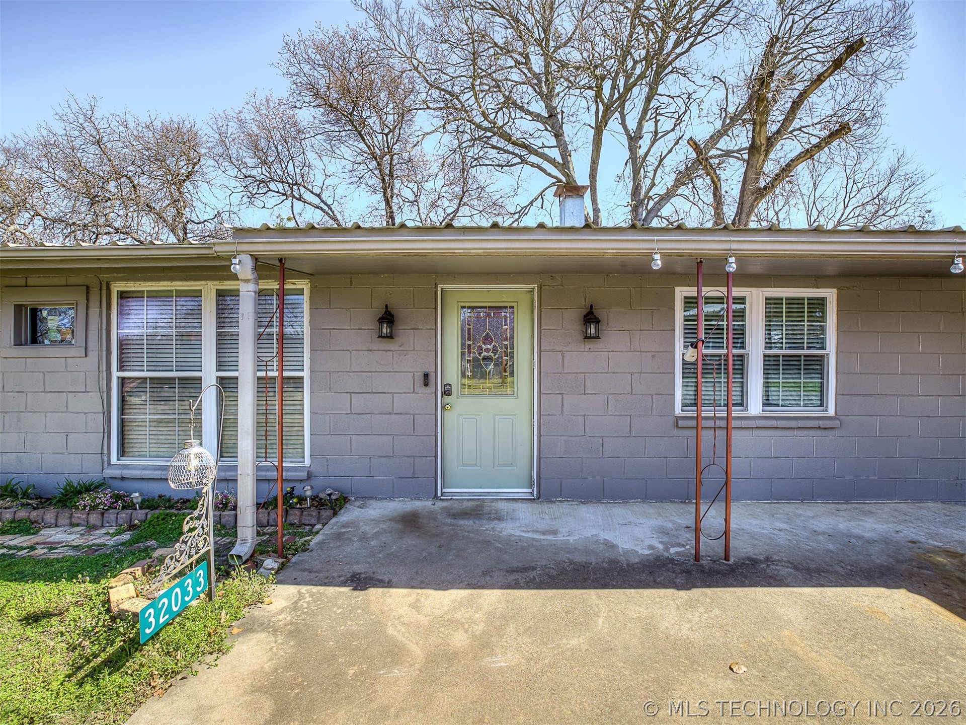 32033 E 695 Way Property Photo 11