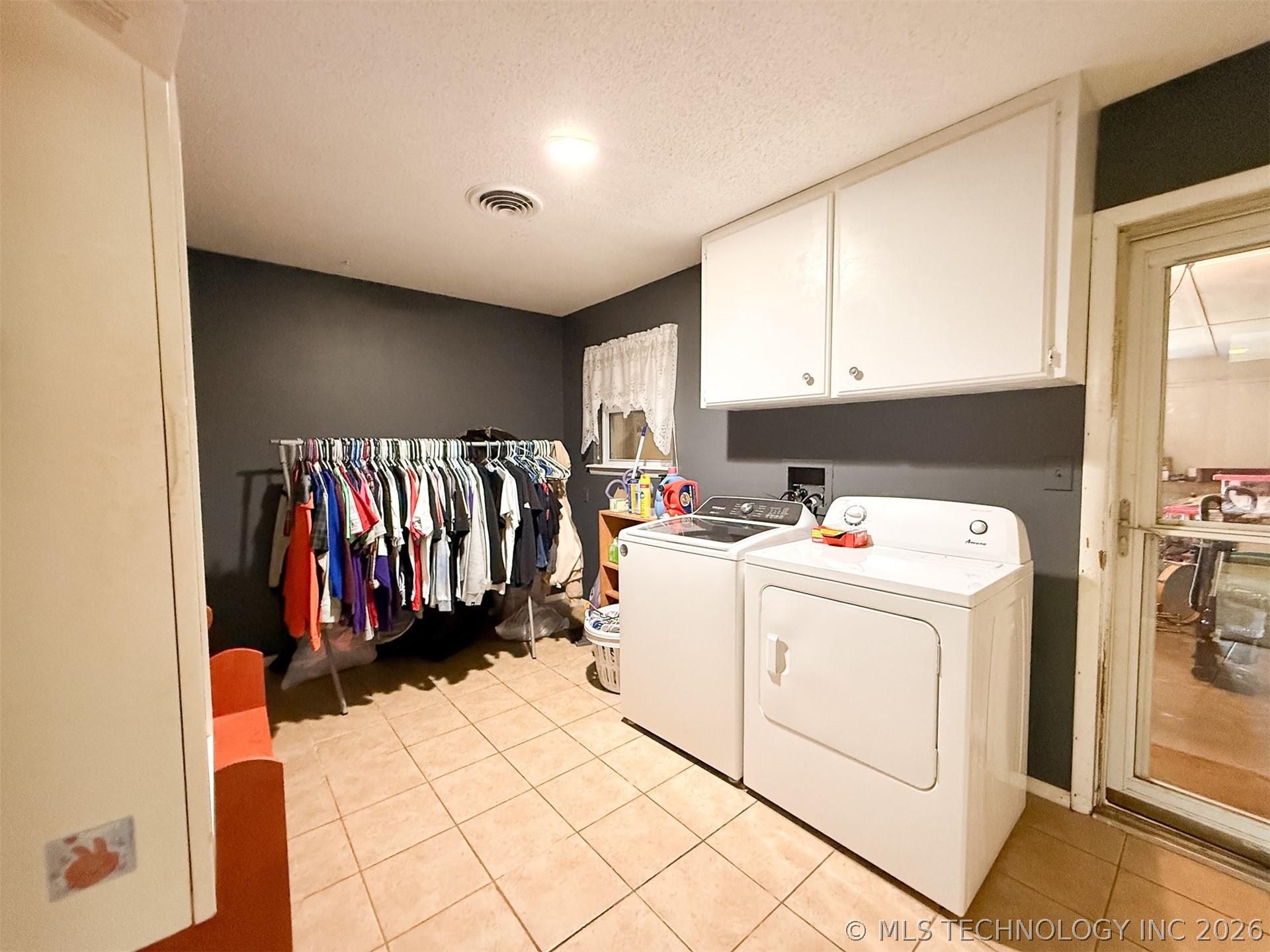 605 W Blair Avenue Property Photo 25