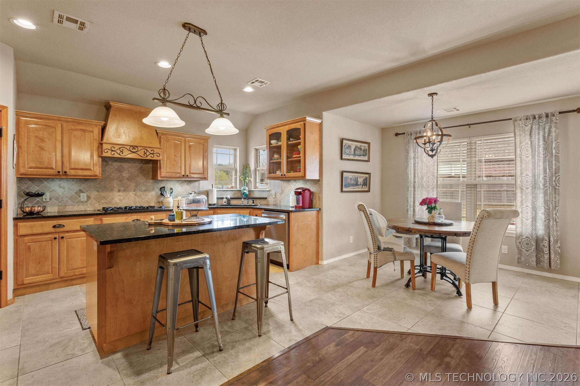 14560 Jordan Court Property Photo 10