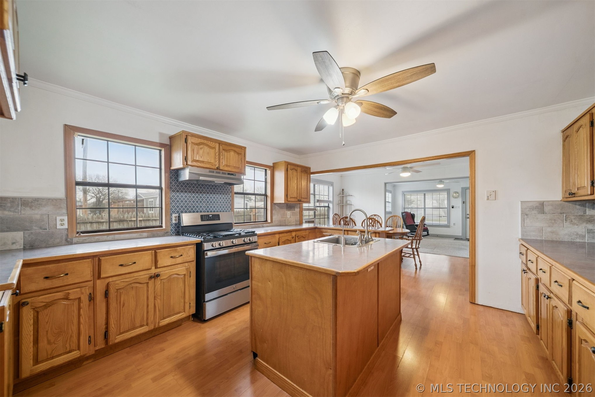205 N Baltimore Property Photo 9