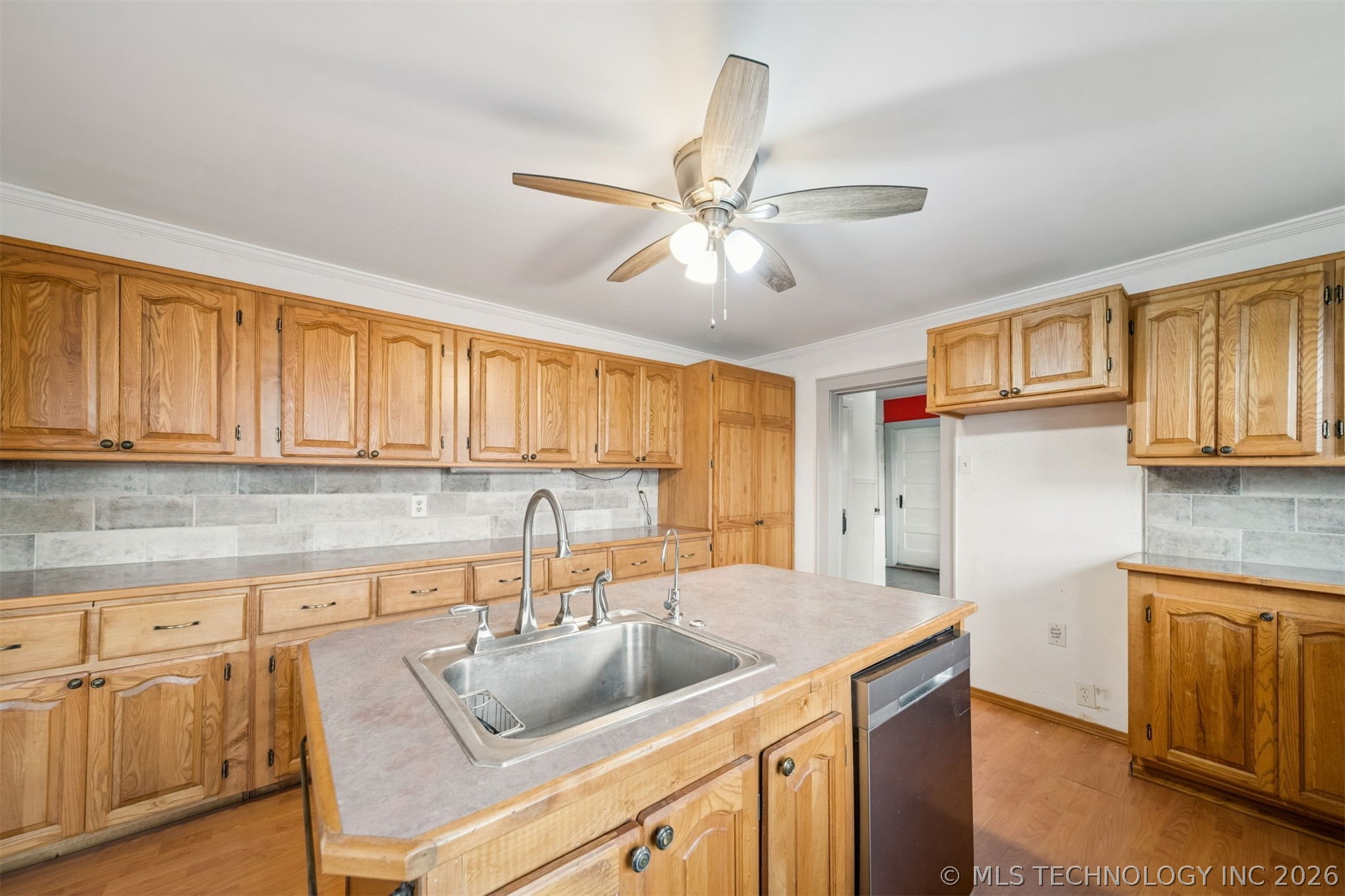 205 N Baltimore Property Photo 11