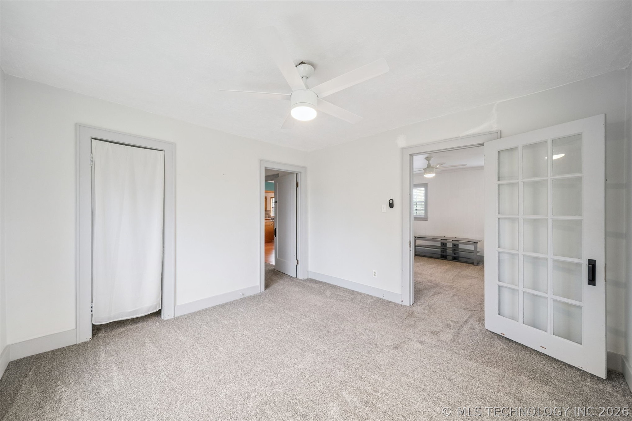 205 N Baltimore Property Photo 16