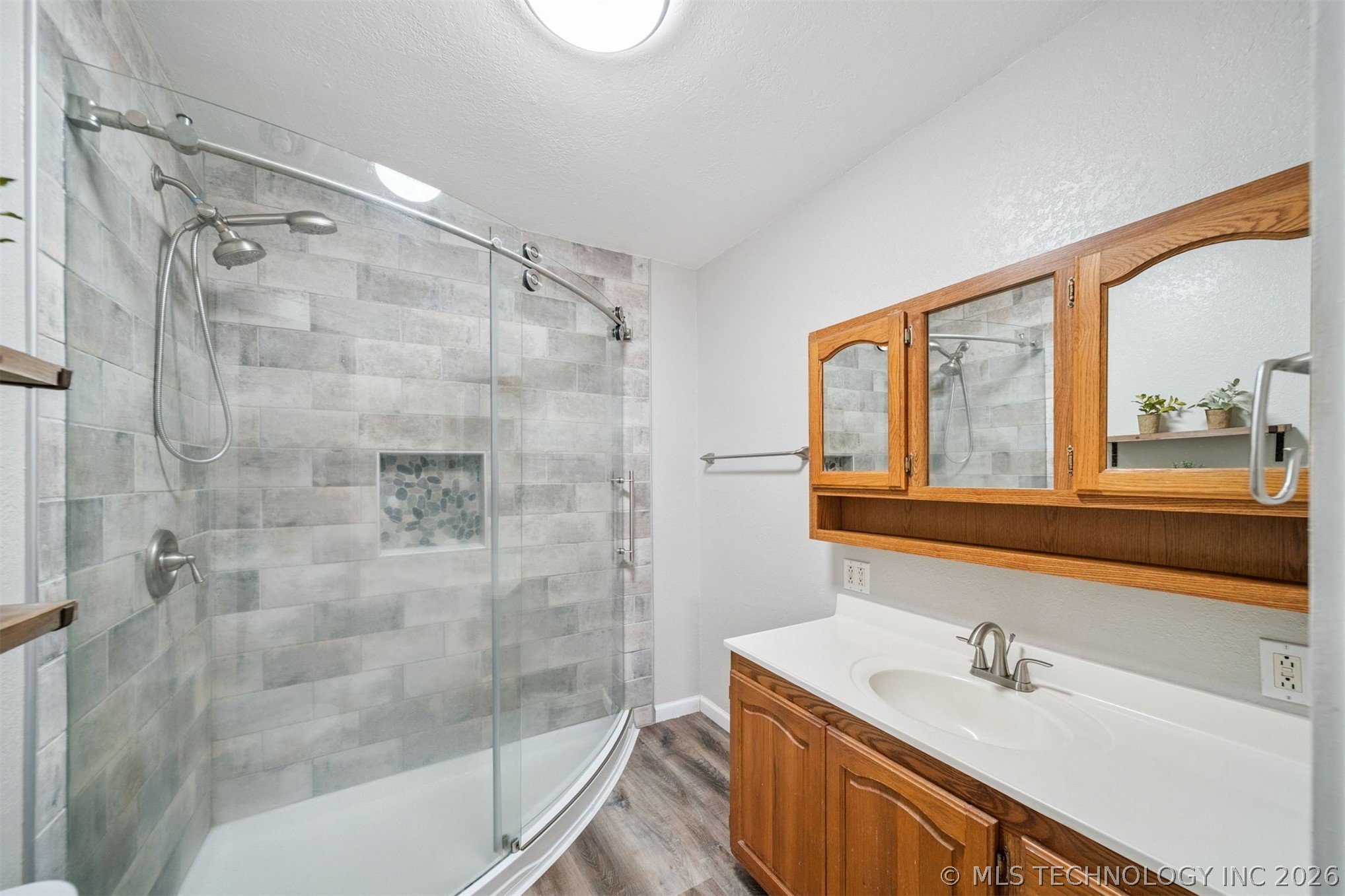205 N Baltimore Property Photo 17