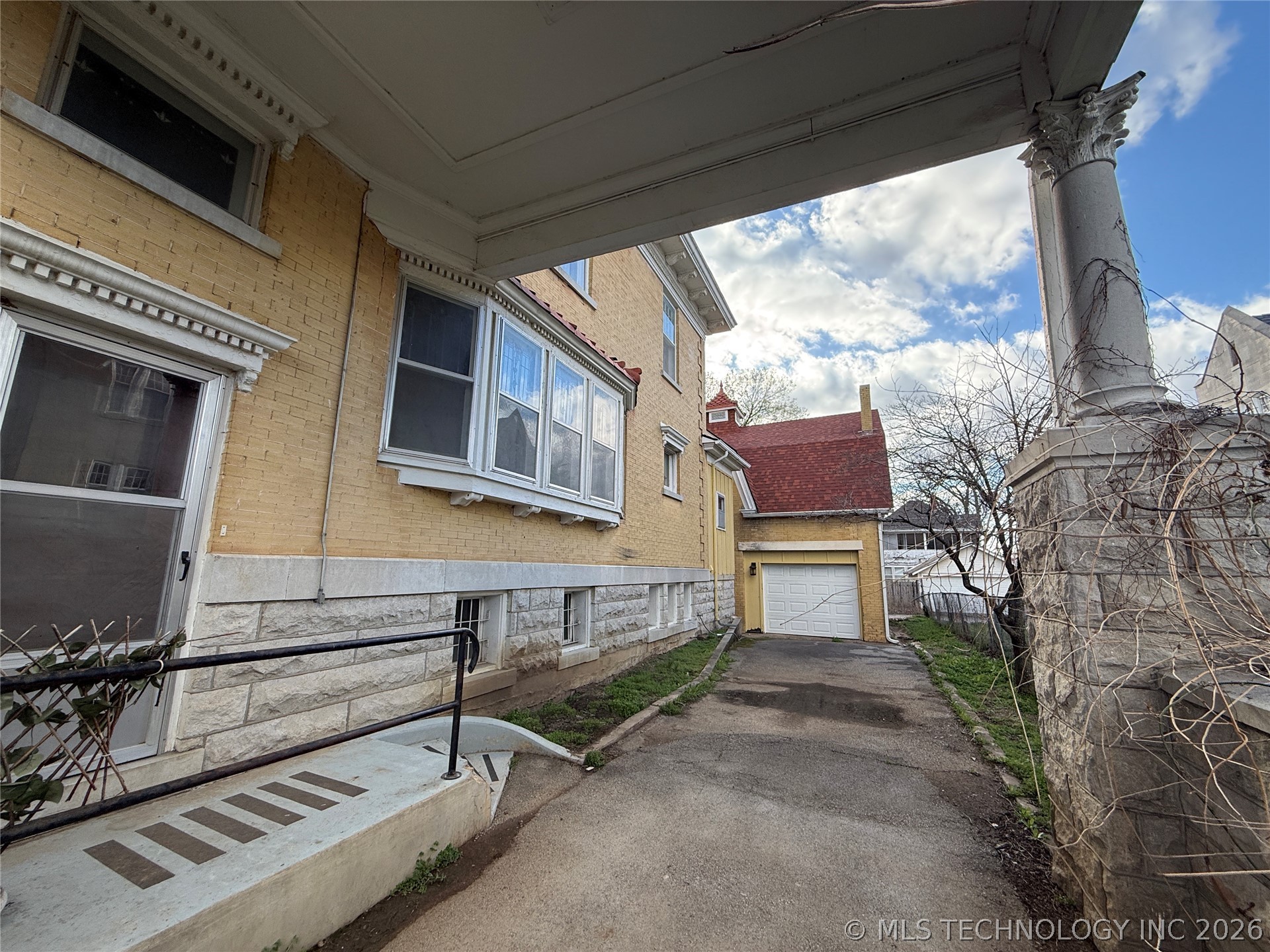 215 S 5th Street Property Photo 86