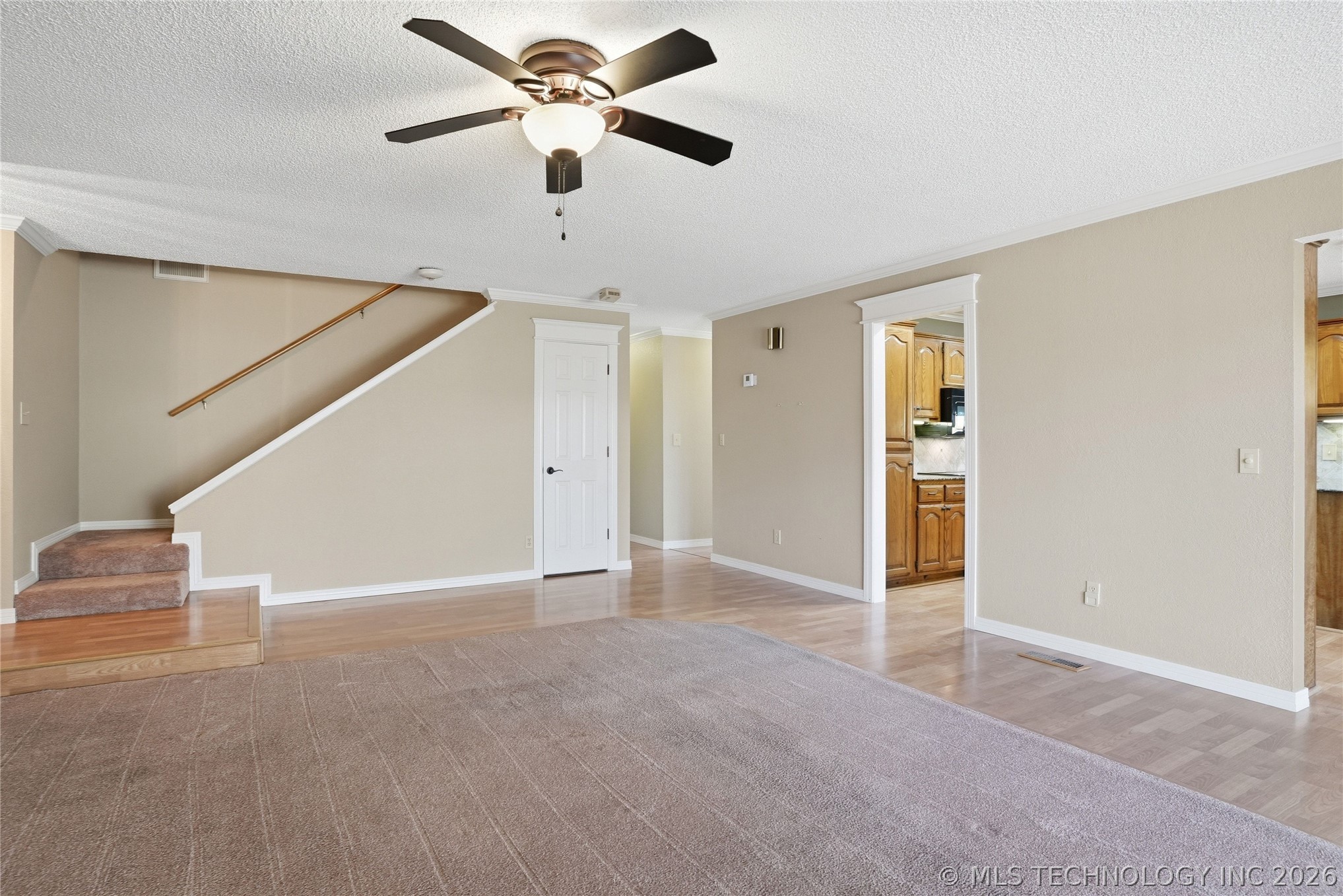 1711 Valley Road Property Photo 8