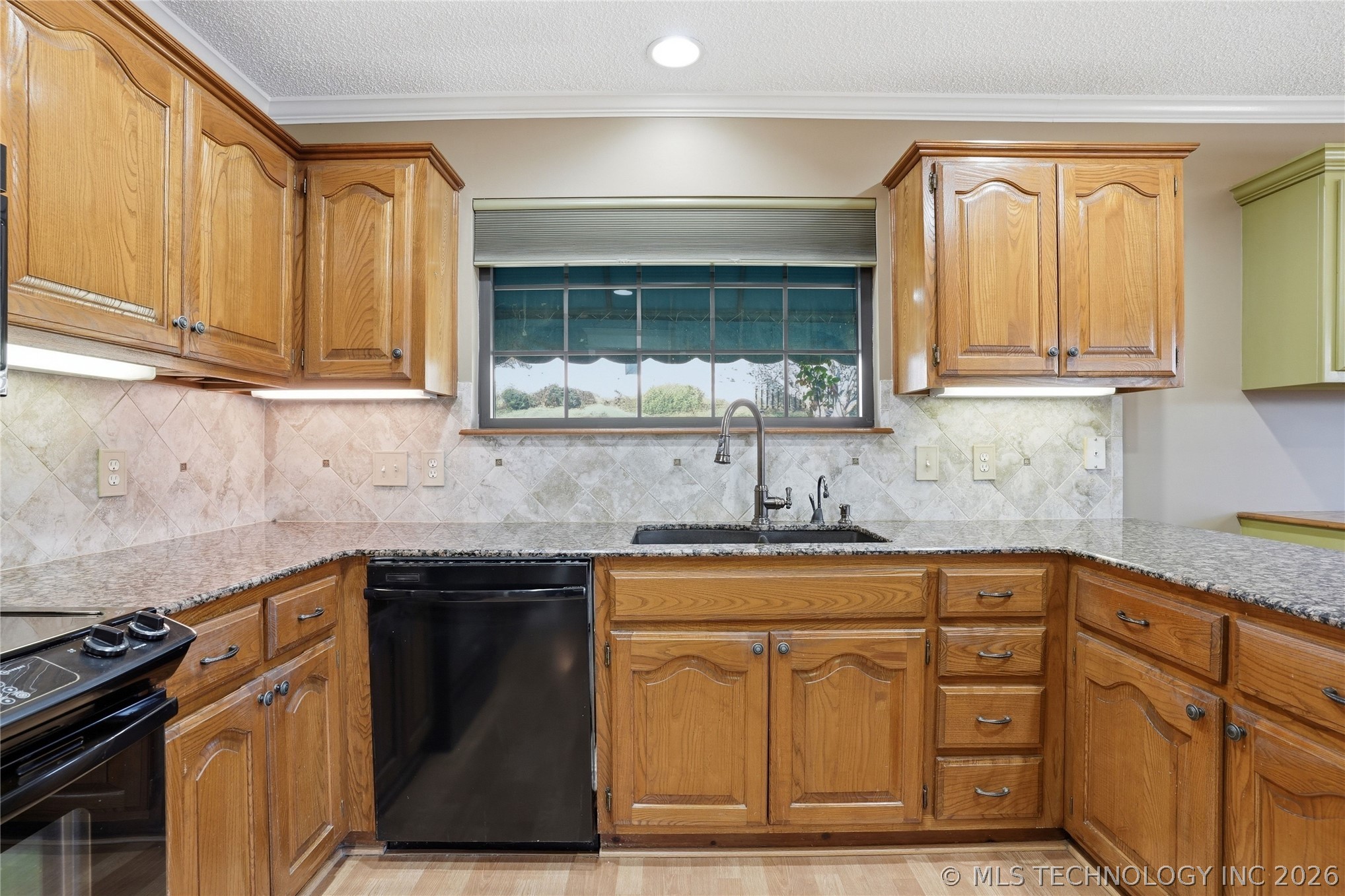 1711 Valley Road Property Photo 17