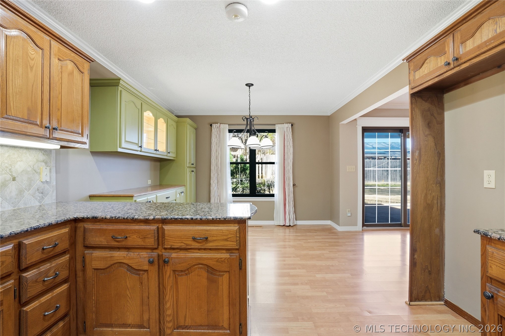 1711 Valley Road Property Photo 18