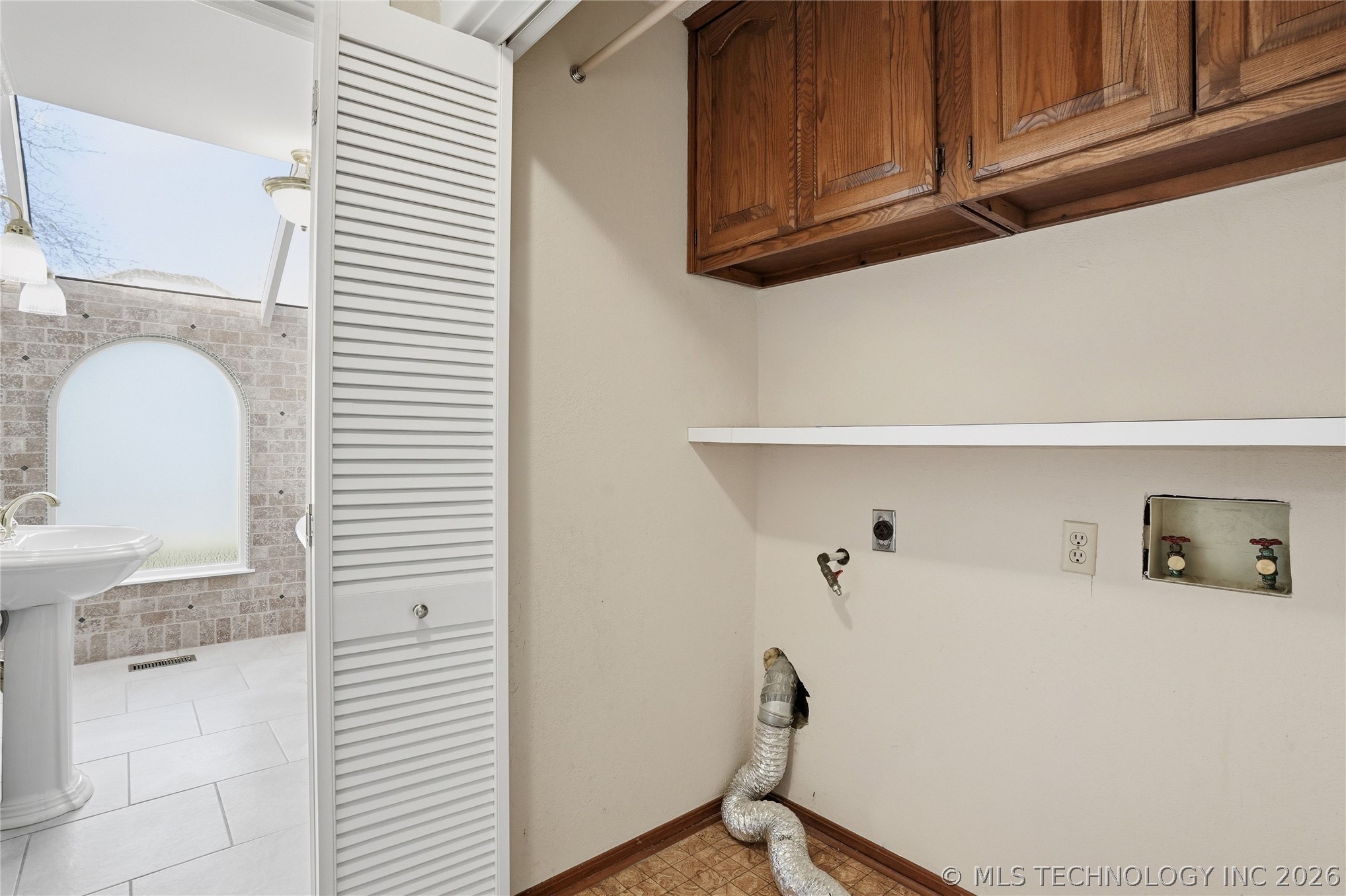 1711 Valley Road Property Photo 19