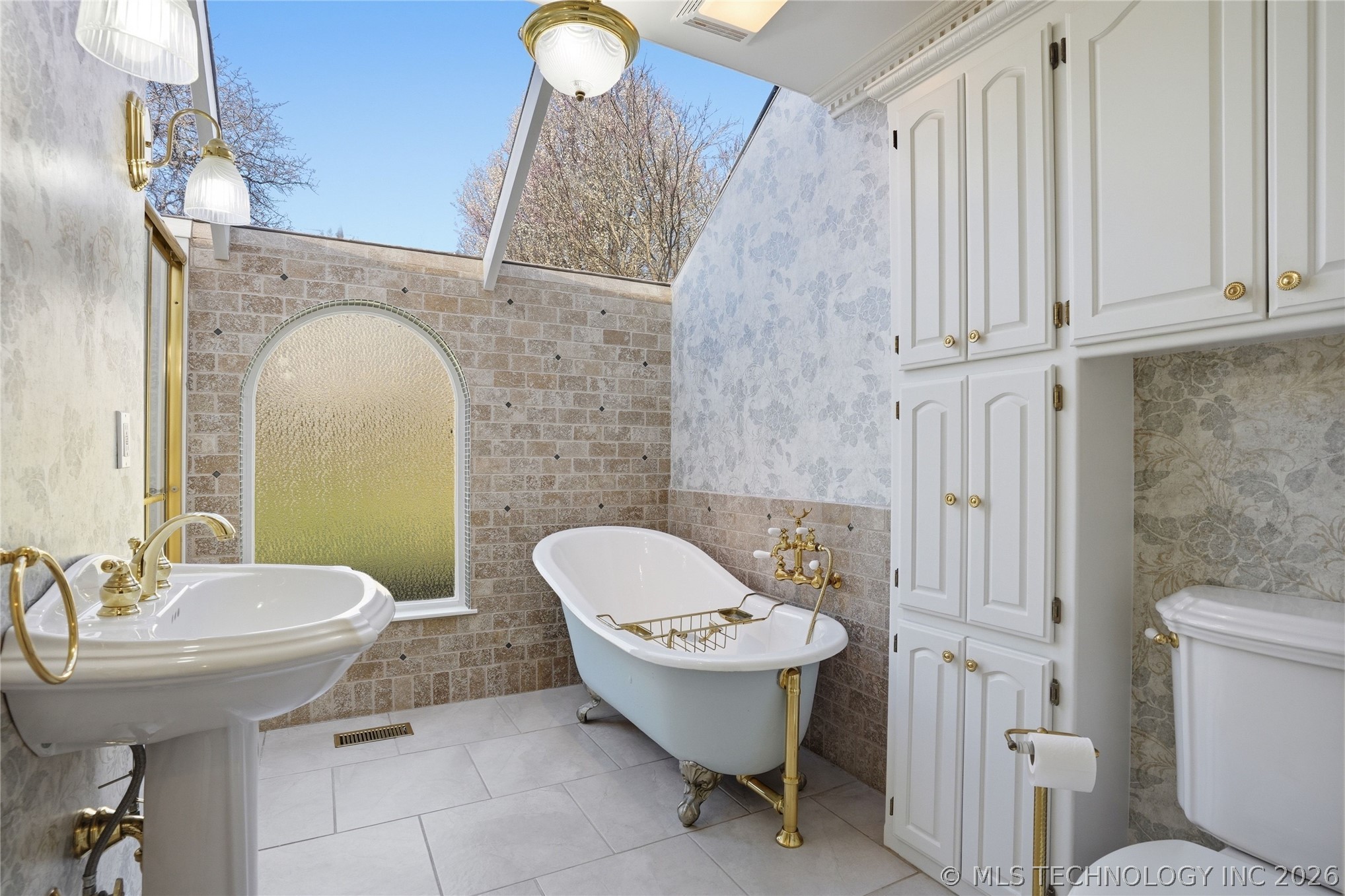 1711 Valley Road Property Photo 20