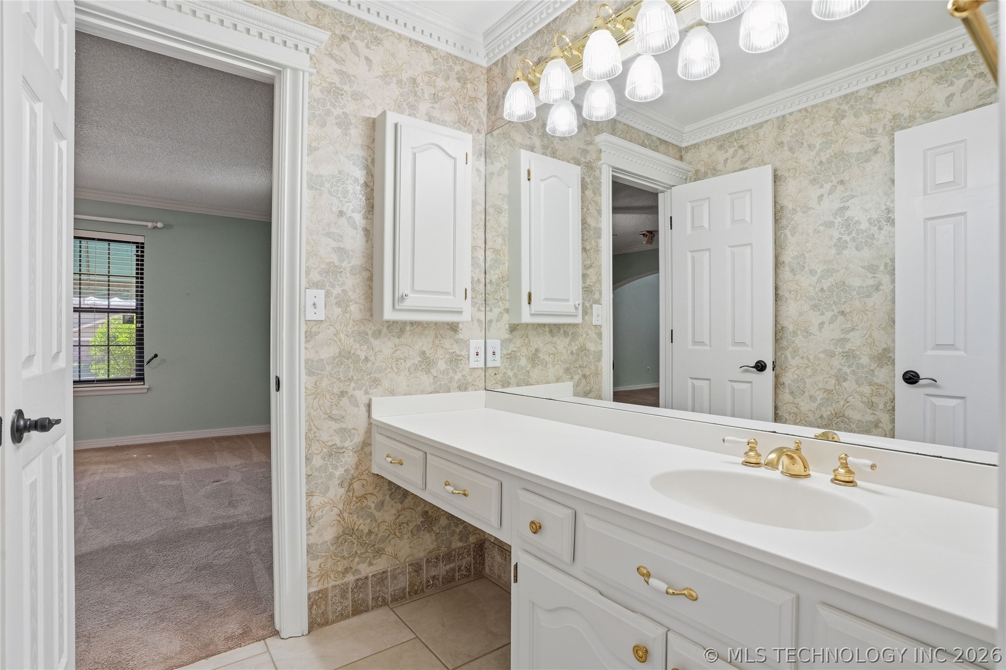 1711 Valley Road Property Photo 24