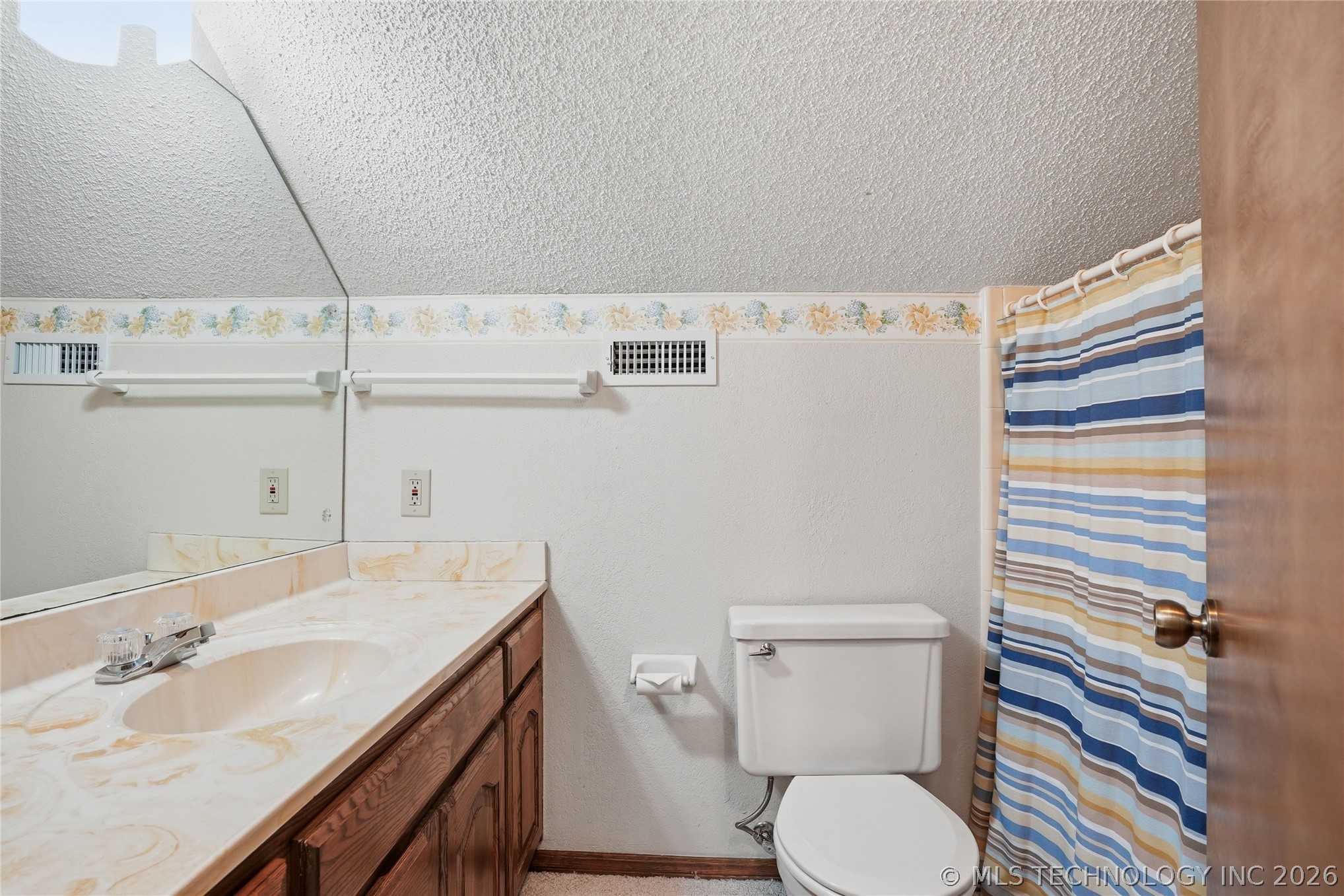 1711 Valley Road Property Photo 33
